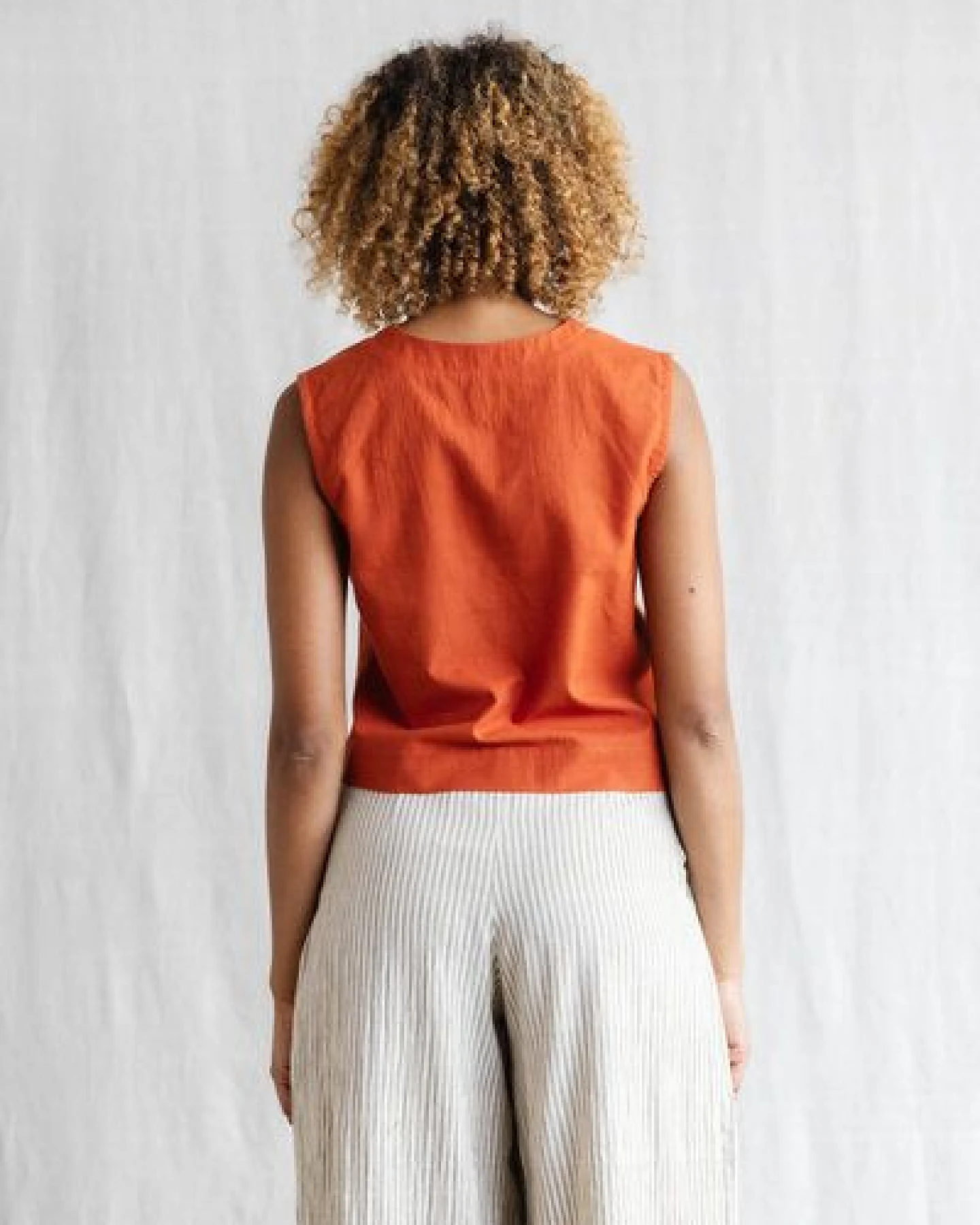 Jyoti - Fair Works Bio-Baumwoll Top Chatania – Ansicht 4