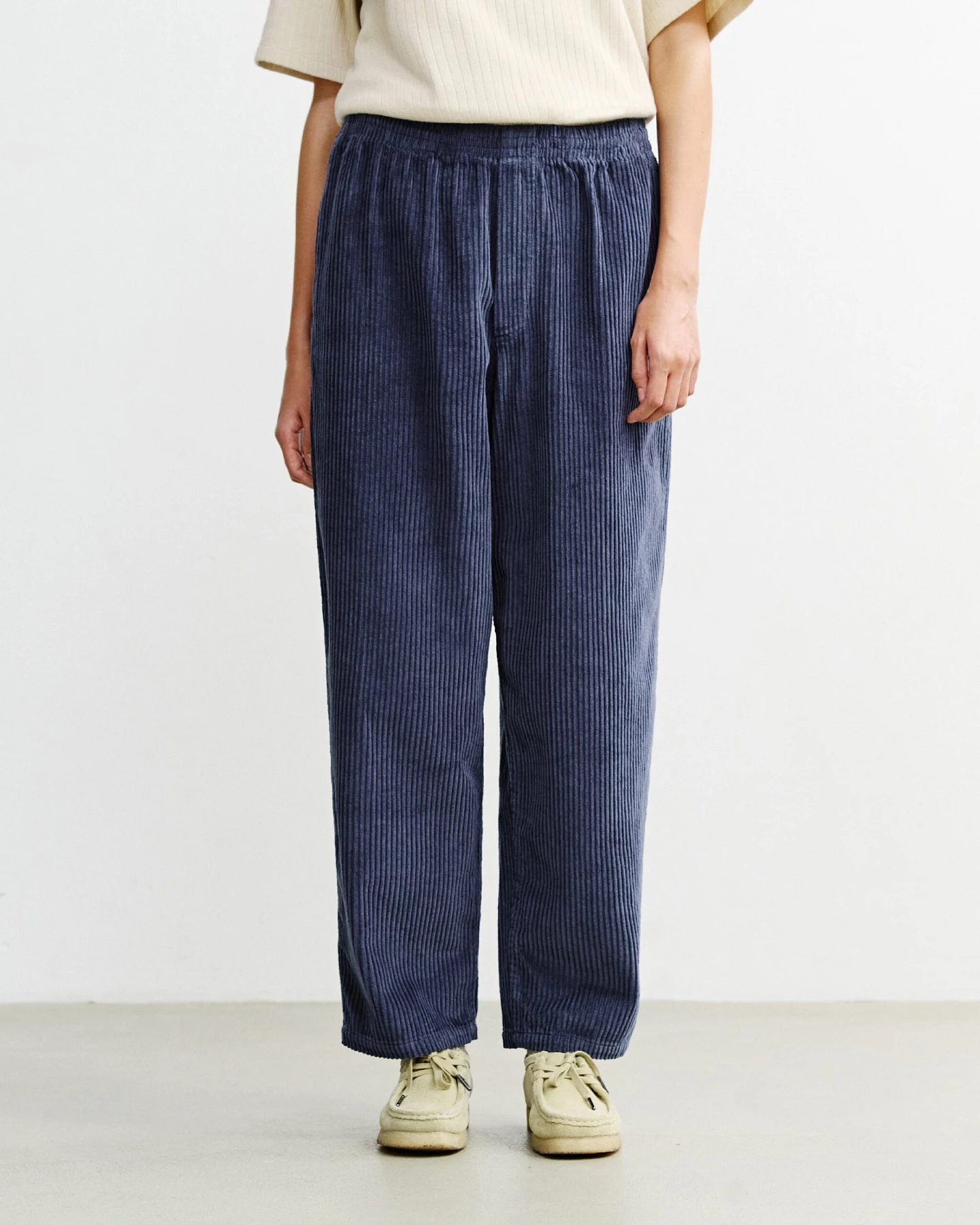 Rotholz Damen vegan Hose Mit Weitem Bein Cord Blau – Ansicht 2