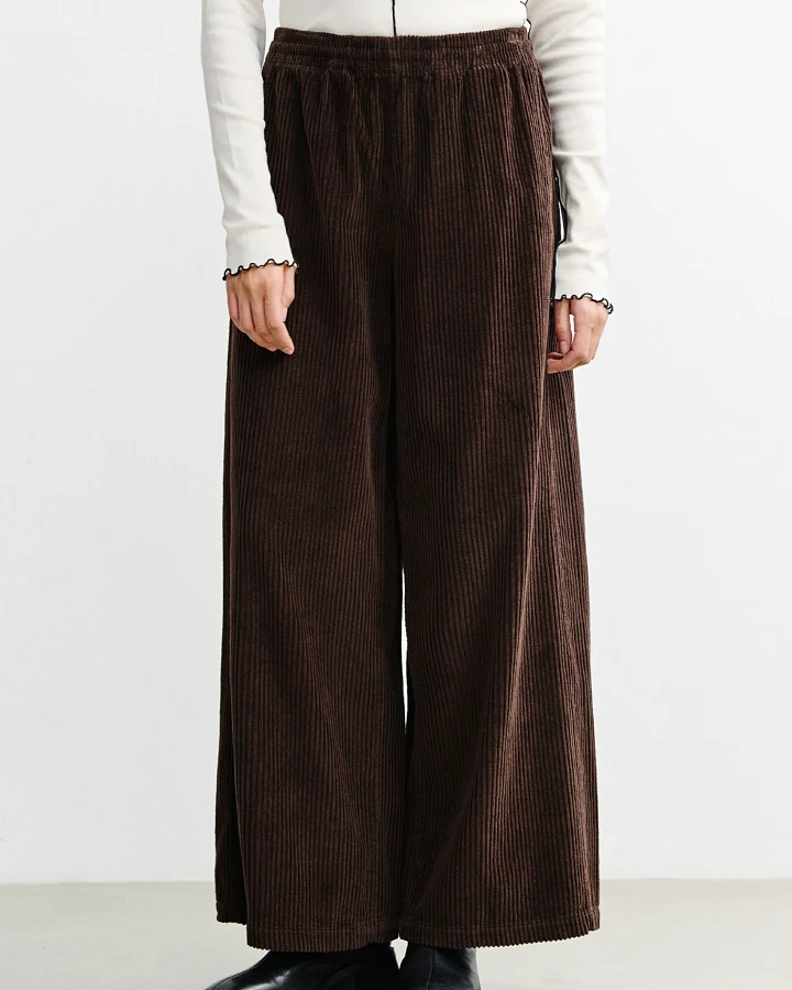 Rotholz Damen vegan Hose Aus Cord Ausgestellt Braun