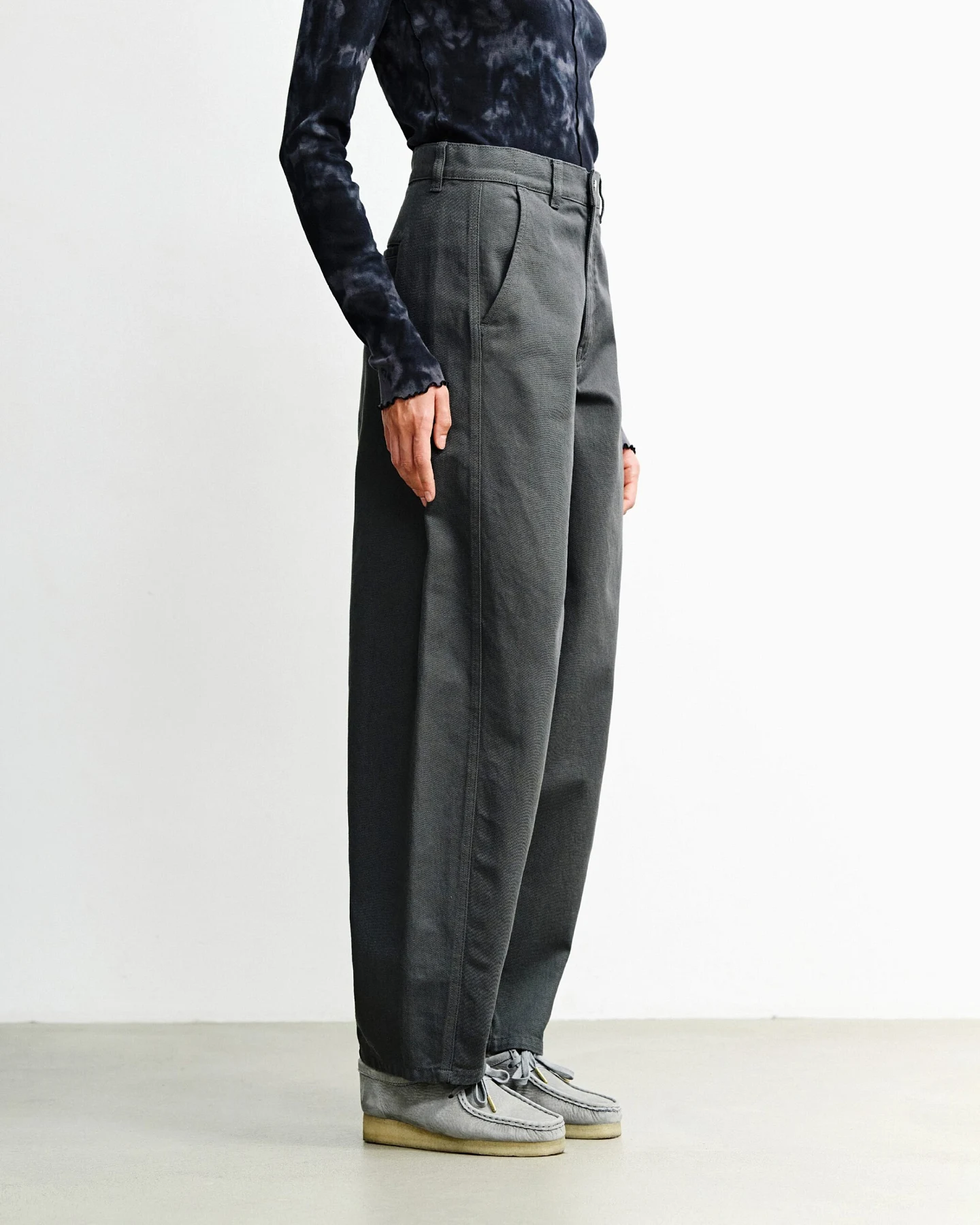 Rotholz Damen vegan Hose Barrel Leg Grau – Ansicht 2