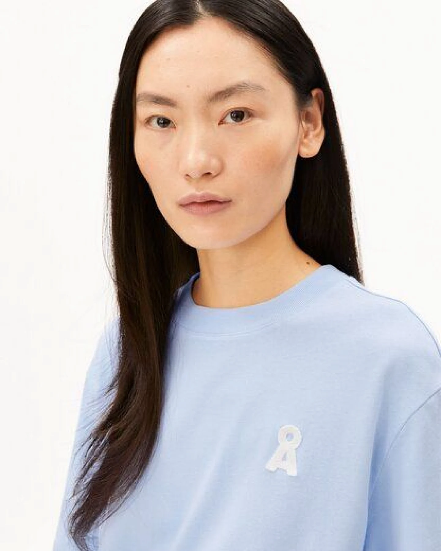 ARMEDANGELS ICONIC Å TARJAA Damen Heavyweight T-Shirt aus recyceltem Baumwoll Mix – Ansicht 3