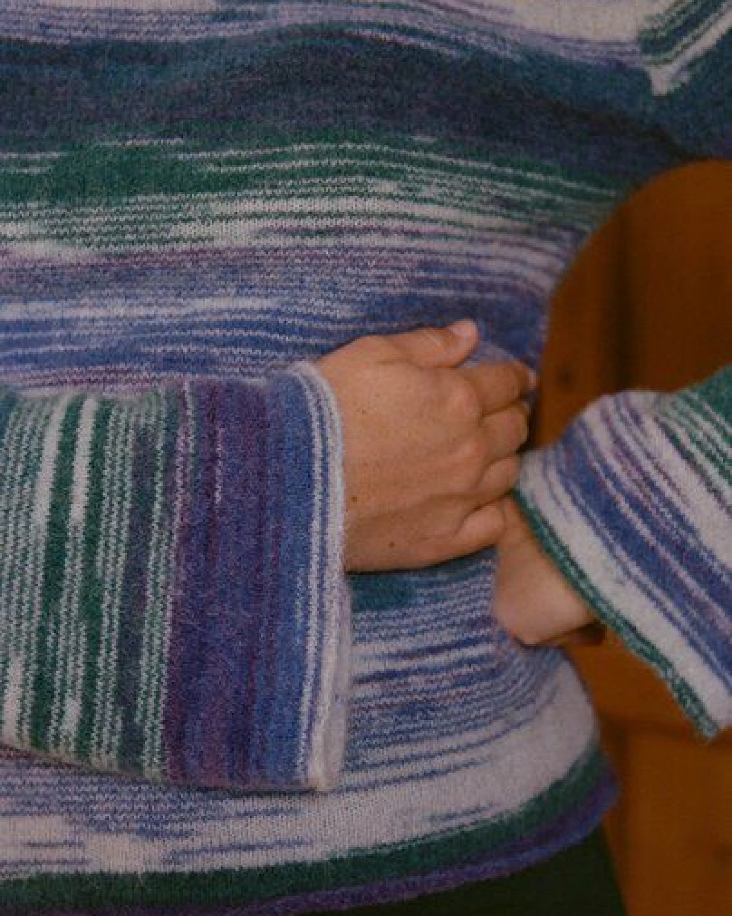 Nénés Coralies Pullover – gestreifter Print – Ansicht 4
