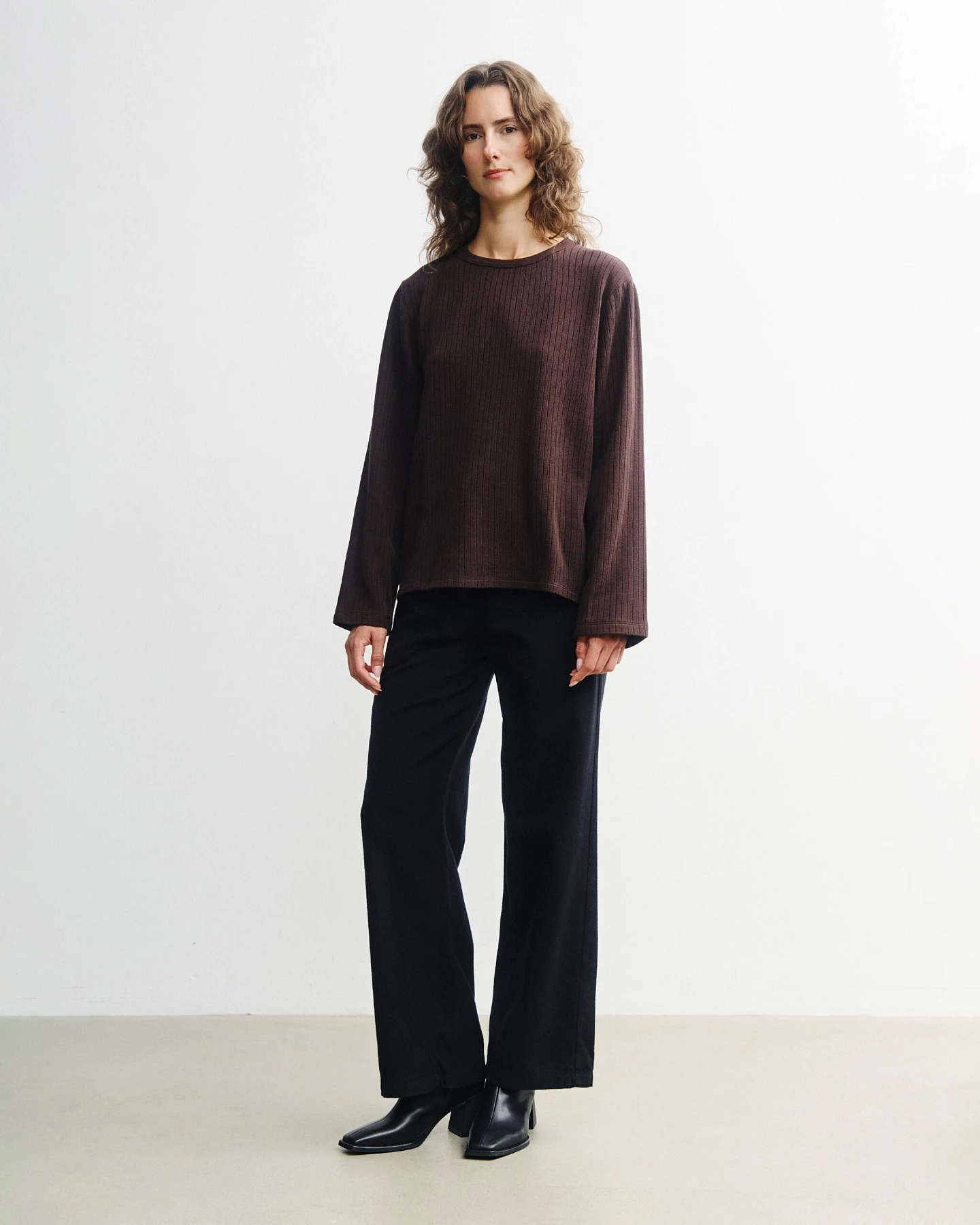 Rotholz Damen vegan Langarm Shirt Oversize Braun – Ansicht 2