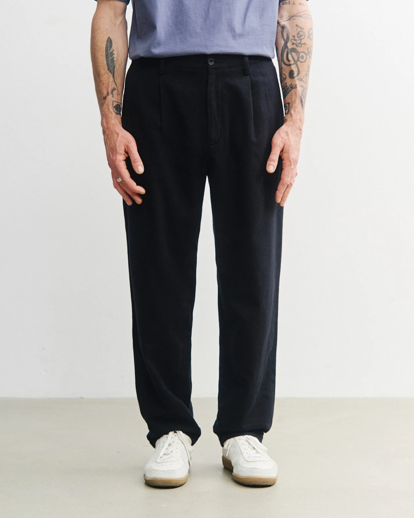 Rotholz Herren vegan Hose Everyday Flannel Schwarz – Ansicht 2