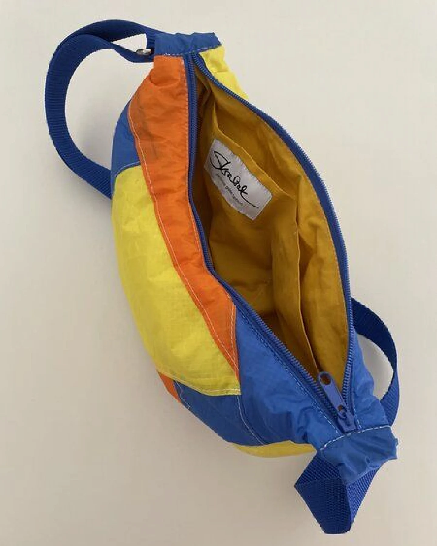 Skrabak Upcycling-Bauchtasche aus Segeltuch (handgefertigte Unikate) – Ansicht 3