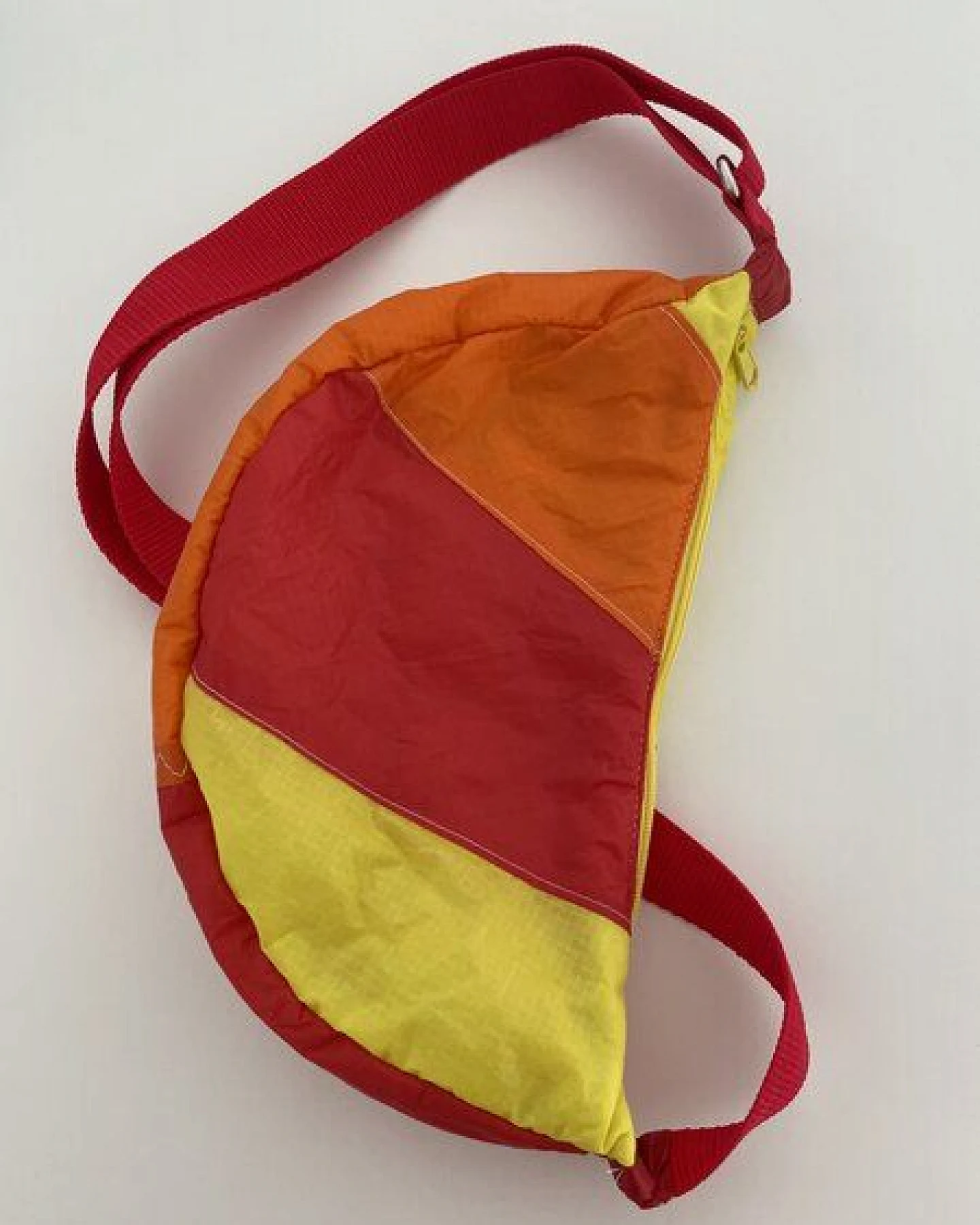 Skrabak Upcycling-Bauchtasche aus Segeltuch (handgefertigte Unikate) – Ansicht 2