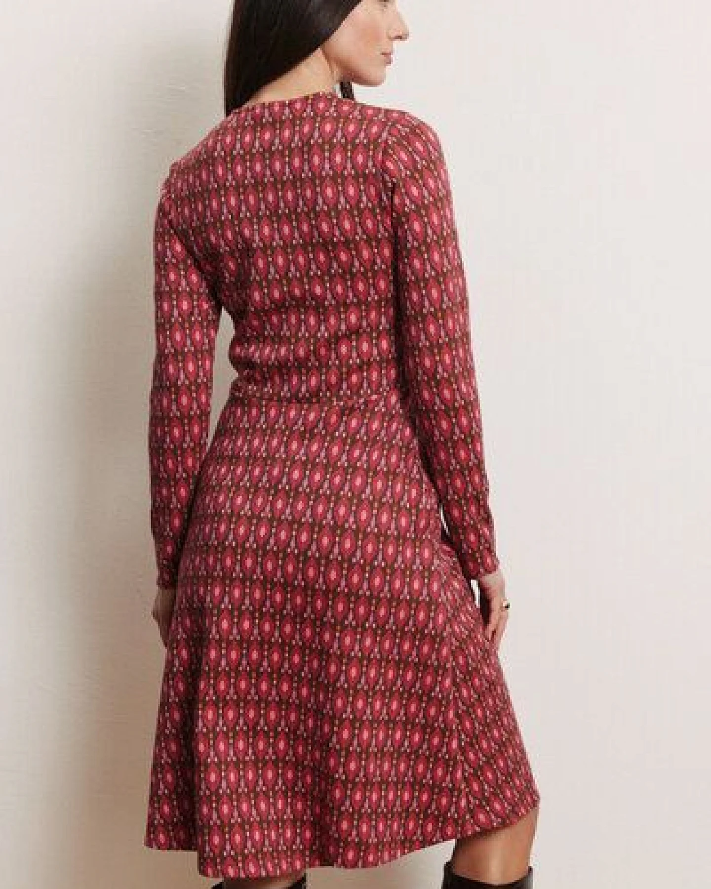 TRANQUILLO Jacquard-Kleid Daisii aus GOTS-Bio-Baumwolle – Ansicht 2