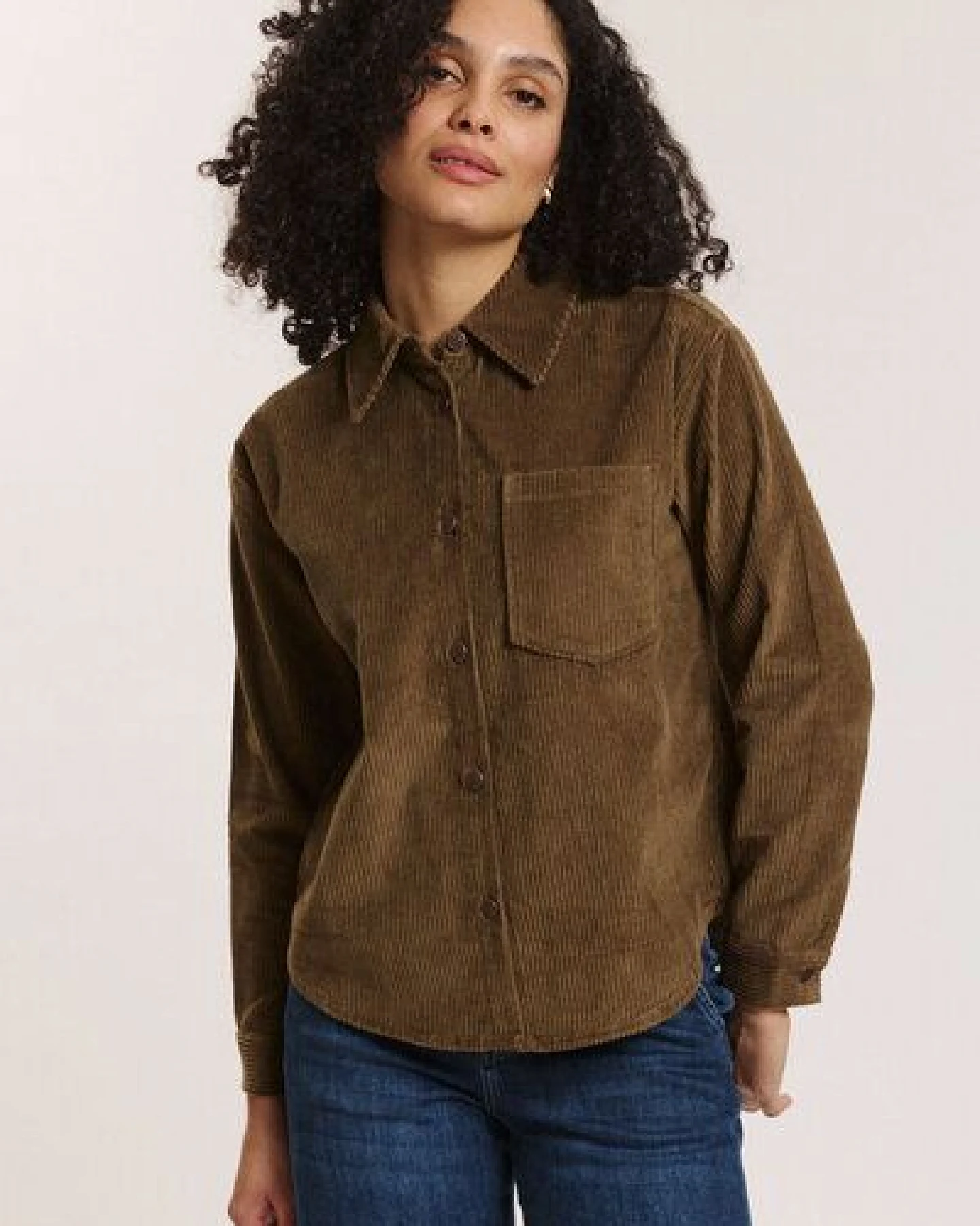 TRANQUILLO Cordbluse Alvaa aus GOTS-Bio-Baumwolle – Ansicht 2