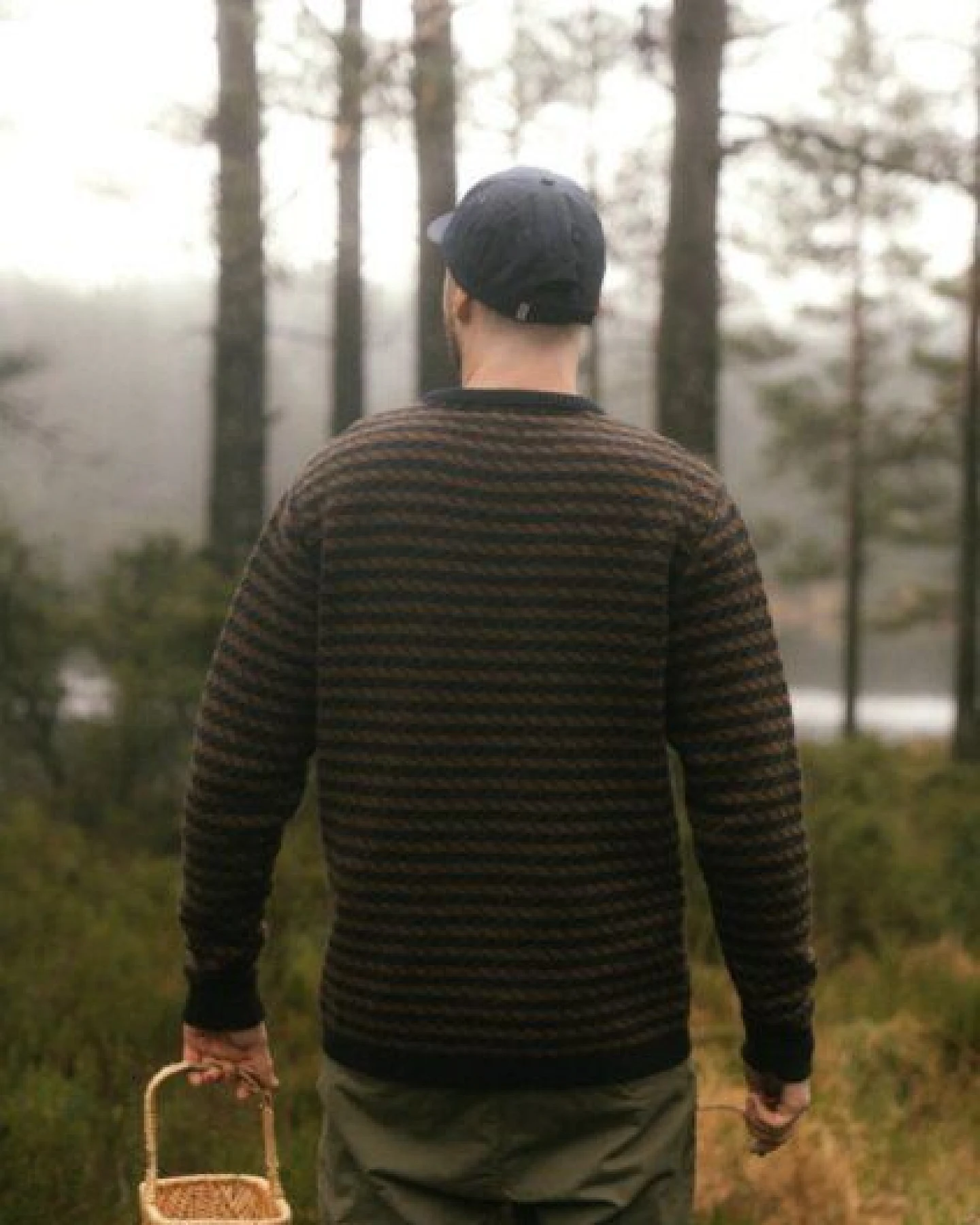 LAKOR Faroese Fisher Knit (navy/brown) – Ansicht 4