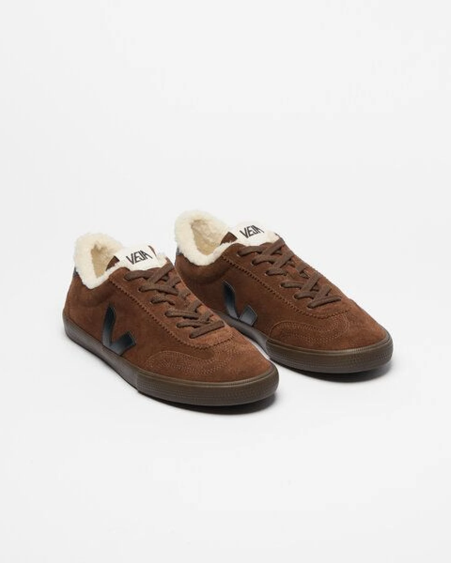 Veja Damen-Sneaker Volley Winter Suede Walnut Black Eagle – Ansicht 3