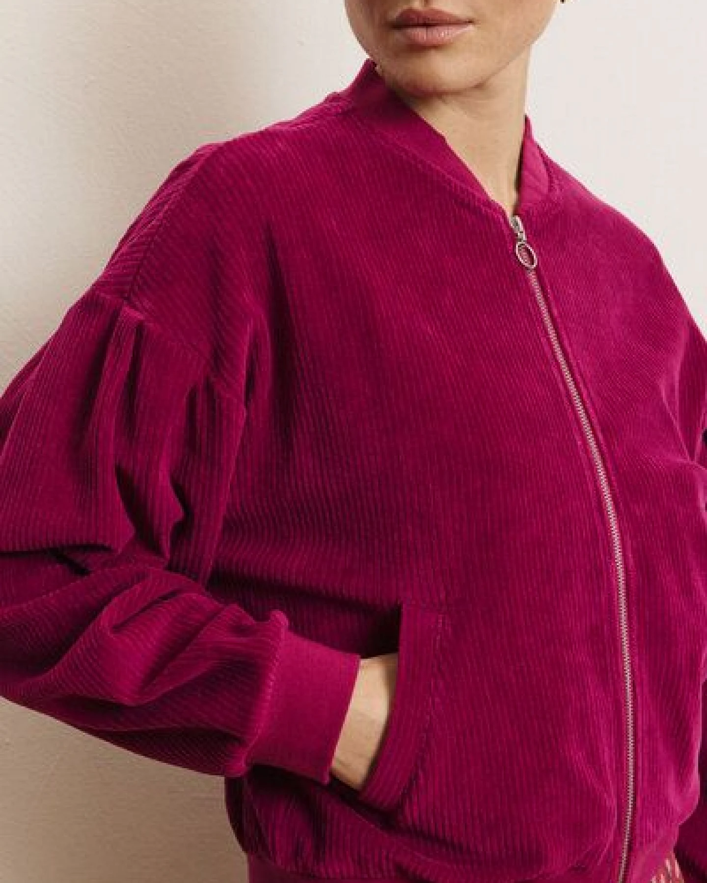 TRANQUILLO Nickicord-Jacke Aminaa aus GOTS-Bio-Baumwolle – Ansicht 3