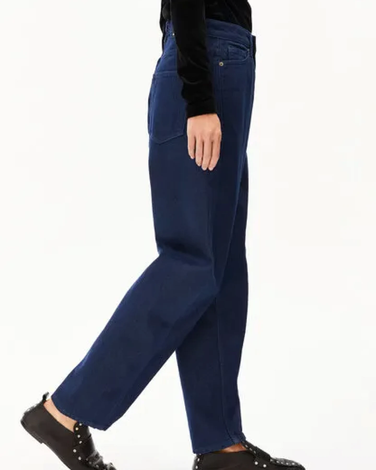 ARMEDANGELS BAARELL Damen Barrel Jeans recycelte Baumwolle – Ansicht 4