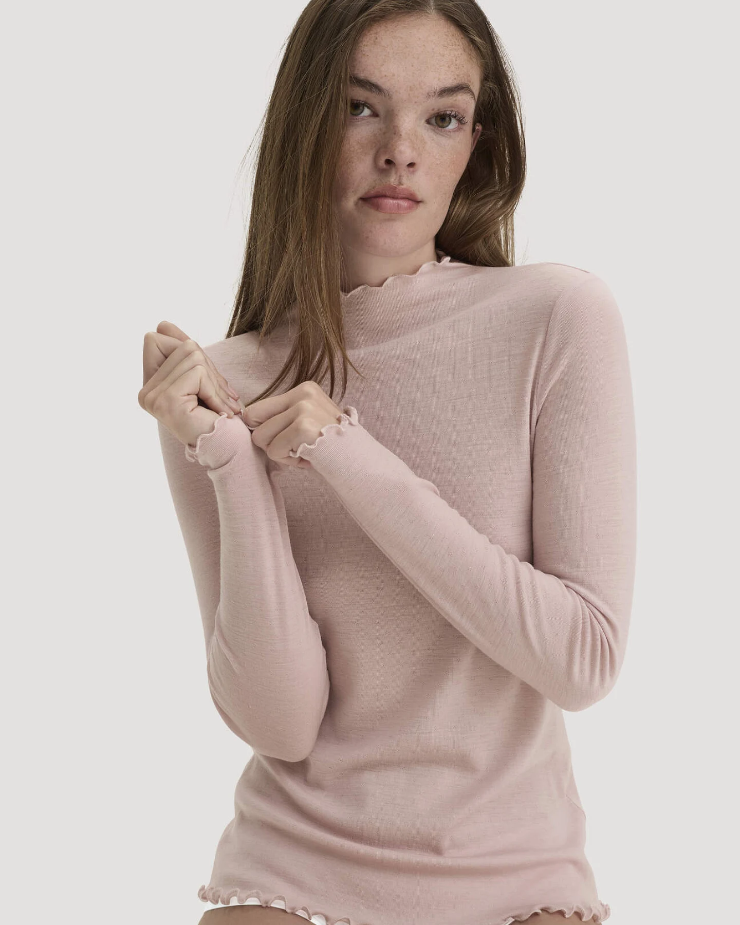 hessnatur Damen Mock-Neck Longsleeve Pointelle aus Bio-Merinowolle - rosa - Größe 40 – Ansicht 3