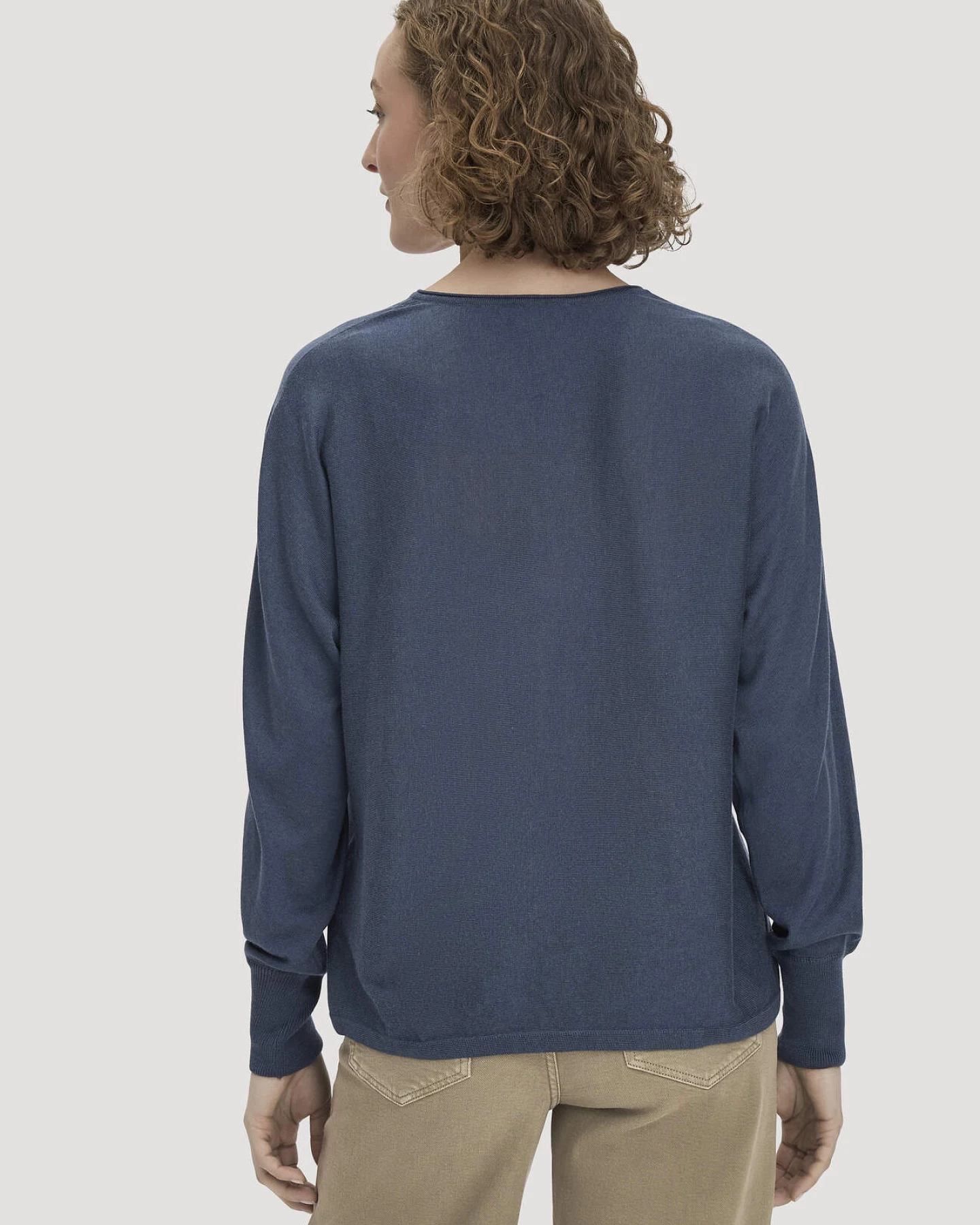 hessnatur Damen Pullover Oversize aus TENCEL™ Lyocell und Bio-Baumwolle - blau - Größe M – Ansicht 3