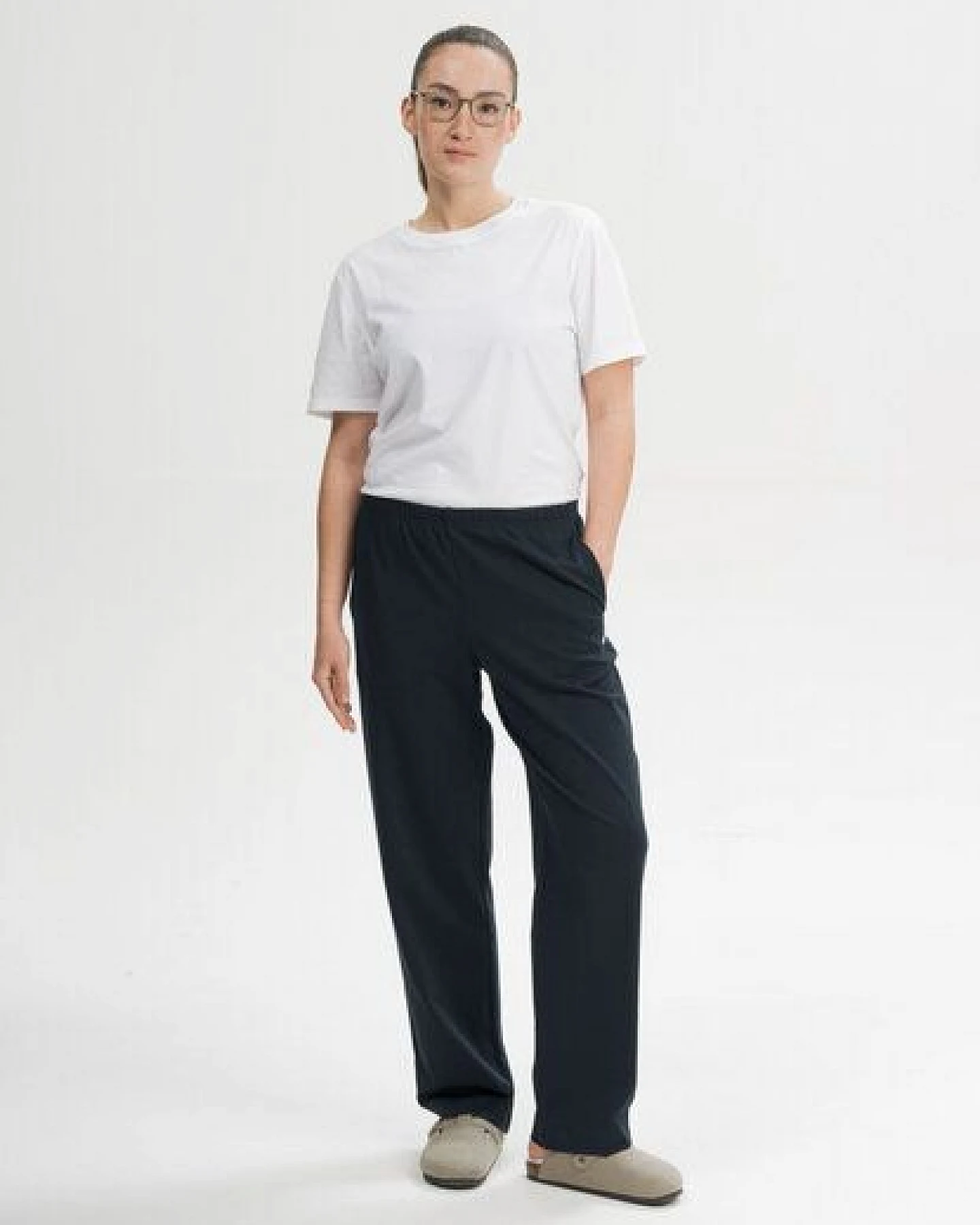 MELA Jersey Lounge Hose Style KIRANI aus 100% Bio-Baumwolle – Ansicht 4