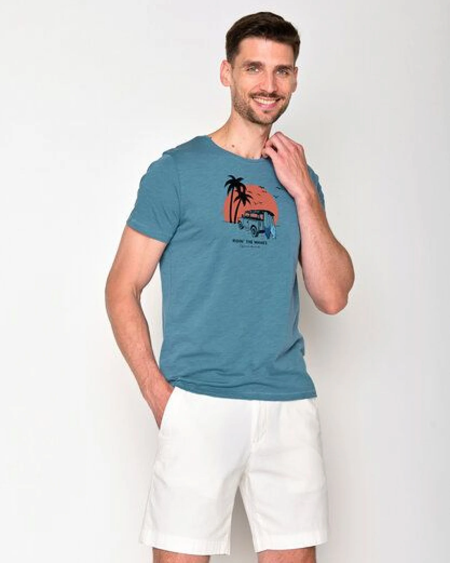 GREENBOMB Nature Car Surf Spice - Sportliches T-Shirt aus Bio-Baumwolle / hochwertiger Print / GOTS / Fair & Vegan – Ansicht 3
