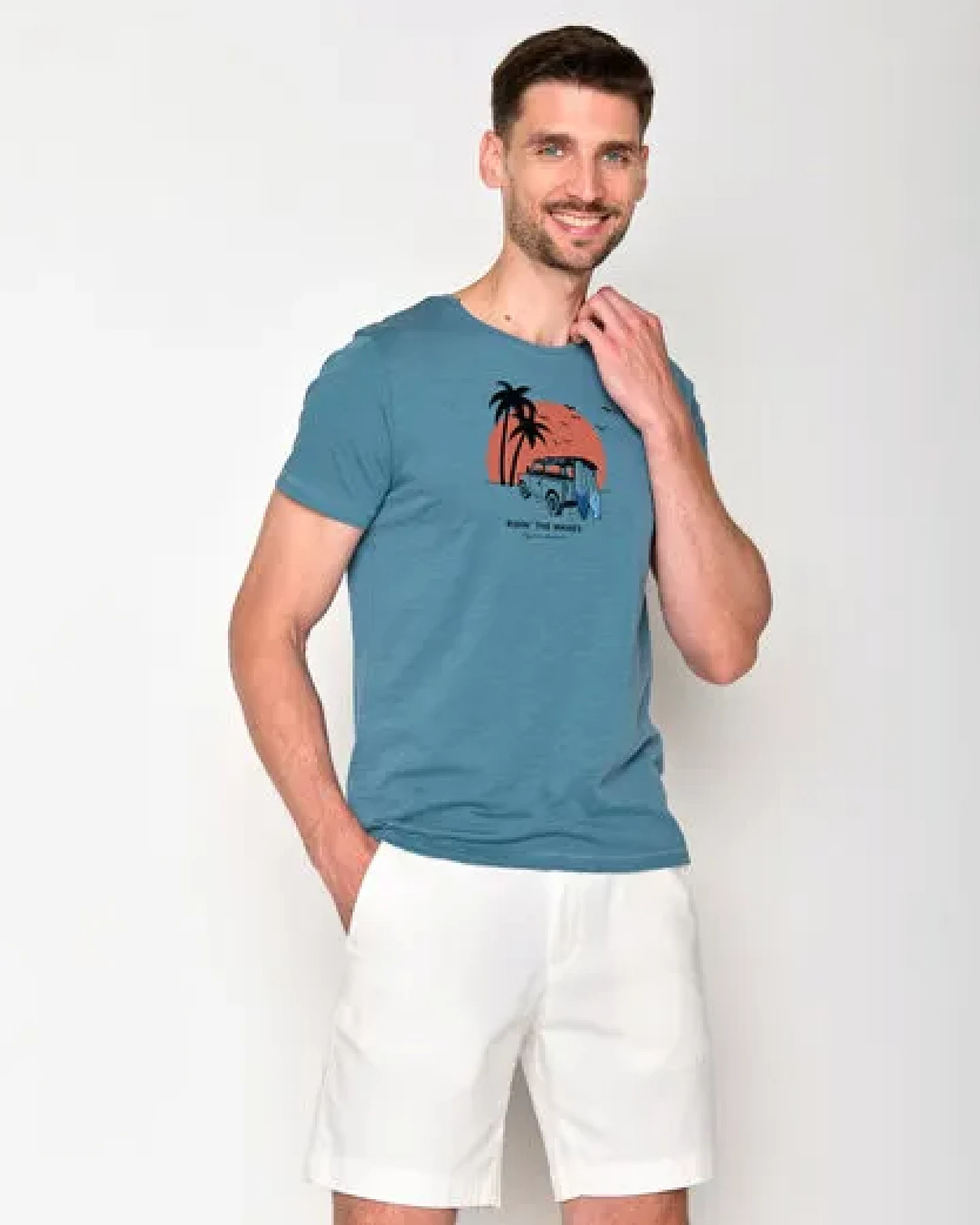 GREENBOMB Nature Car Surf Spice - Sportliches T-Shirt aus Bio-Baumwolle / hochwertiger Print / GOTS / Fair & Vegan – Ansicht 3
