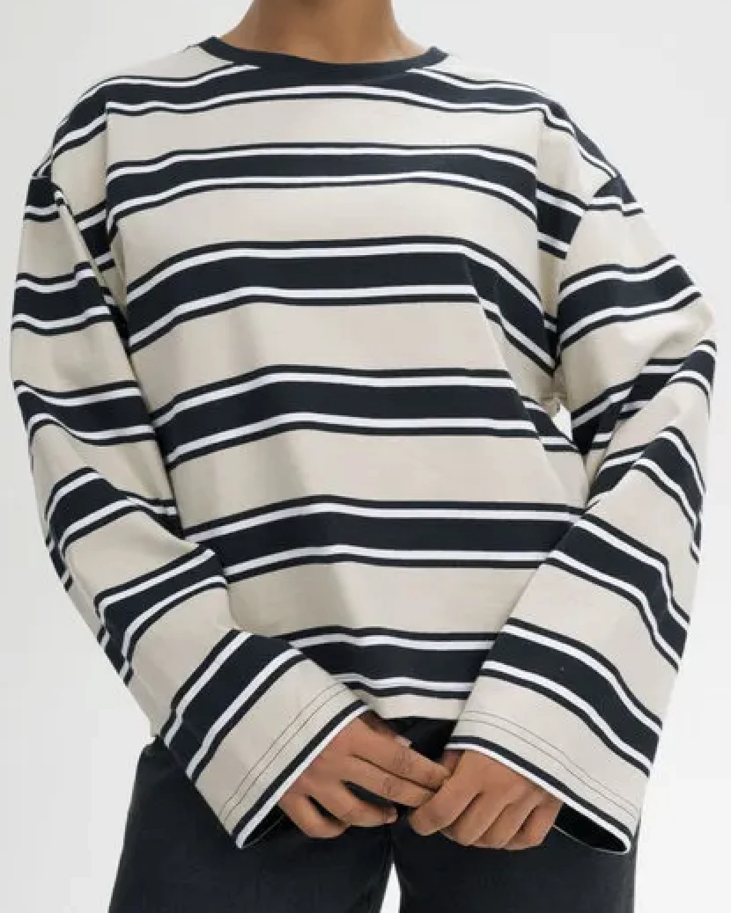 MELA Oversized Langarmshirt schwer Style SANGEETHA aus 100% Bio-Baumwolle – Ansicht 4