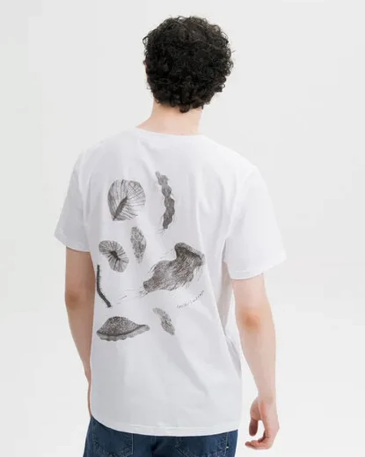 MELA T-Shirt Style Artist Edition Cristóbal aus 100% Bio-Baumwolle