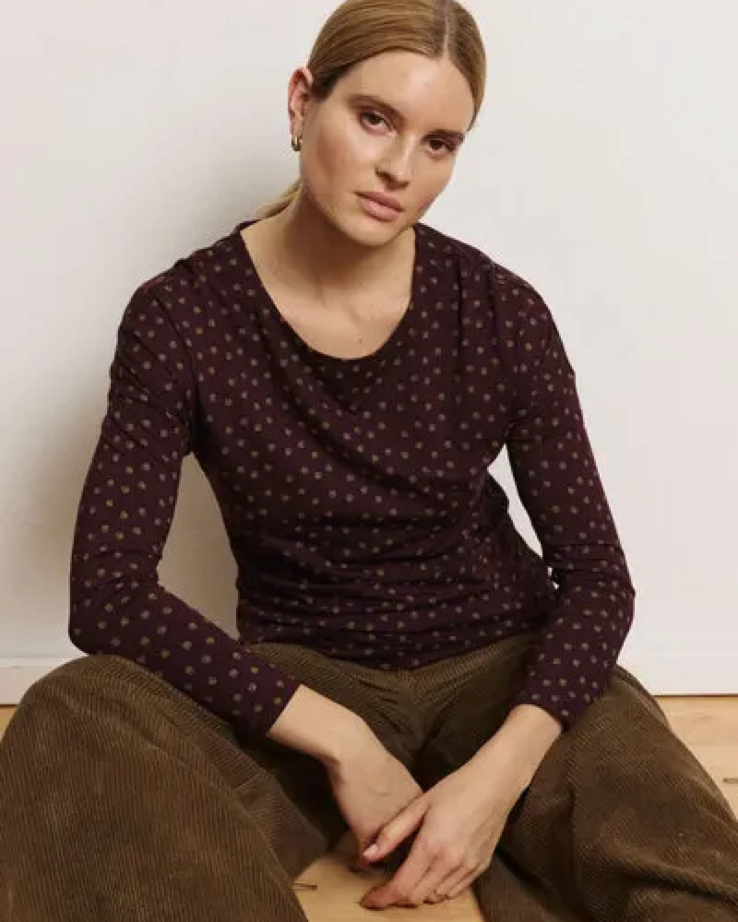 TRANQUILLO Basic-Shirt Felicee aus EcoVero Viskose – Ansicht 4