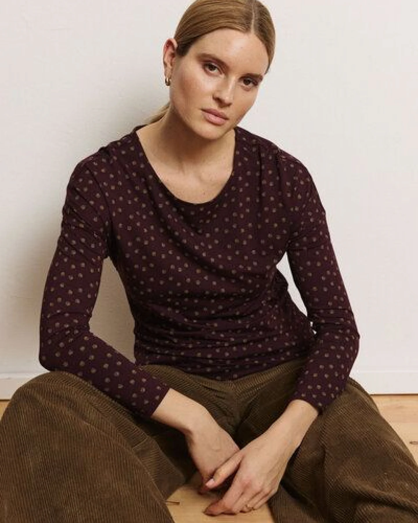 TRANQUILLO Basic-Shirt Felicee aus EcoVero Viskose – Ansicht 4