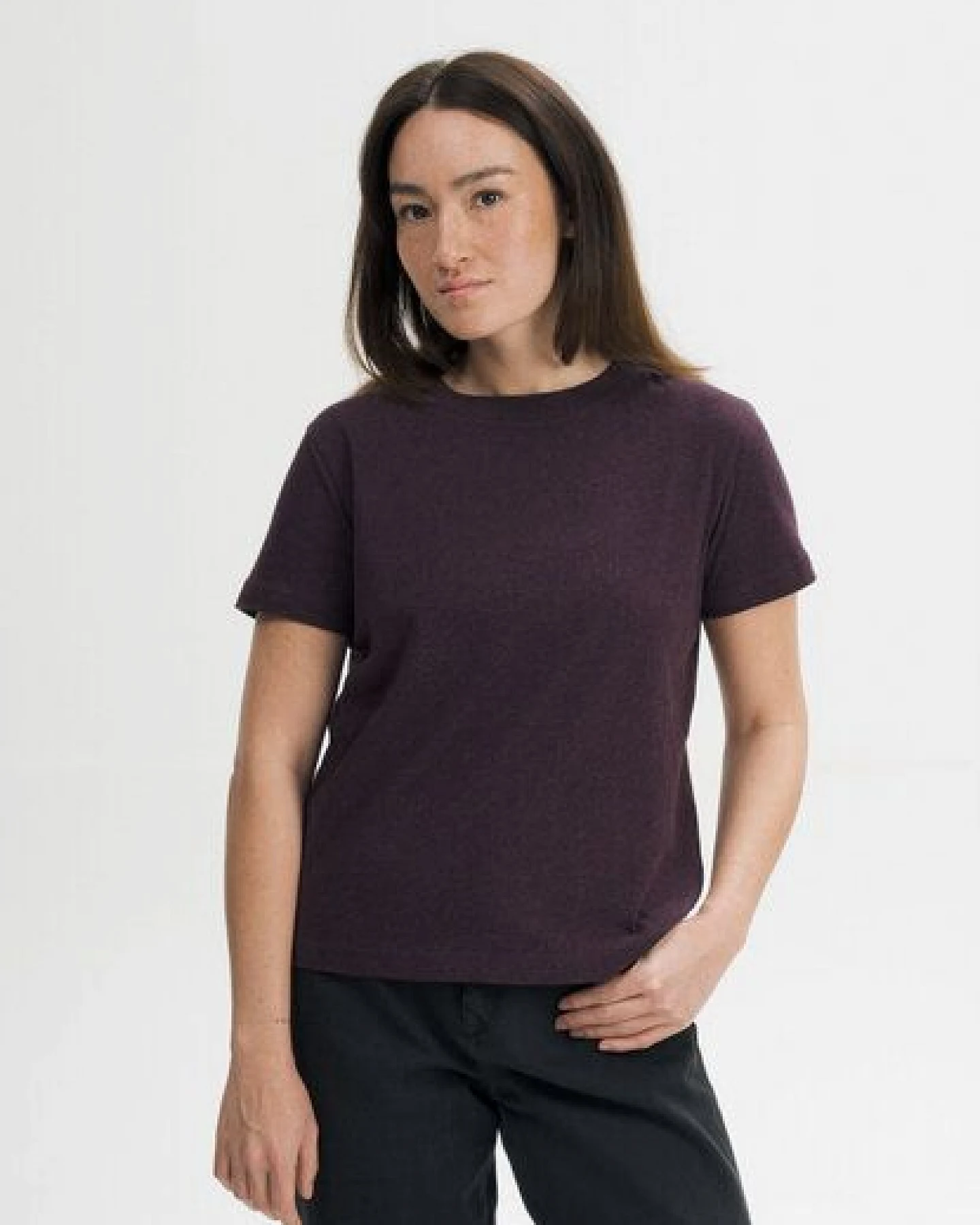MELA T-Shirt Style KHIRA aus 100% Bio-Baumwolle – Ansicht 2