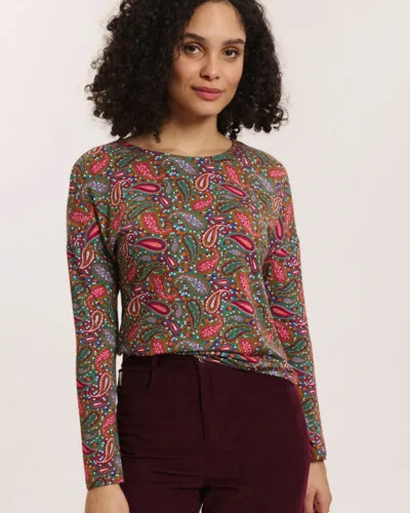 TRANQUILLO Basic-Shirt Felicee aus EcoVero Viskose – Ansicht 2