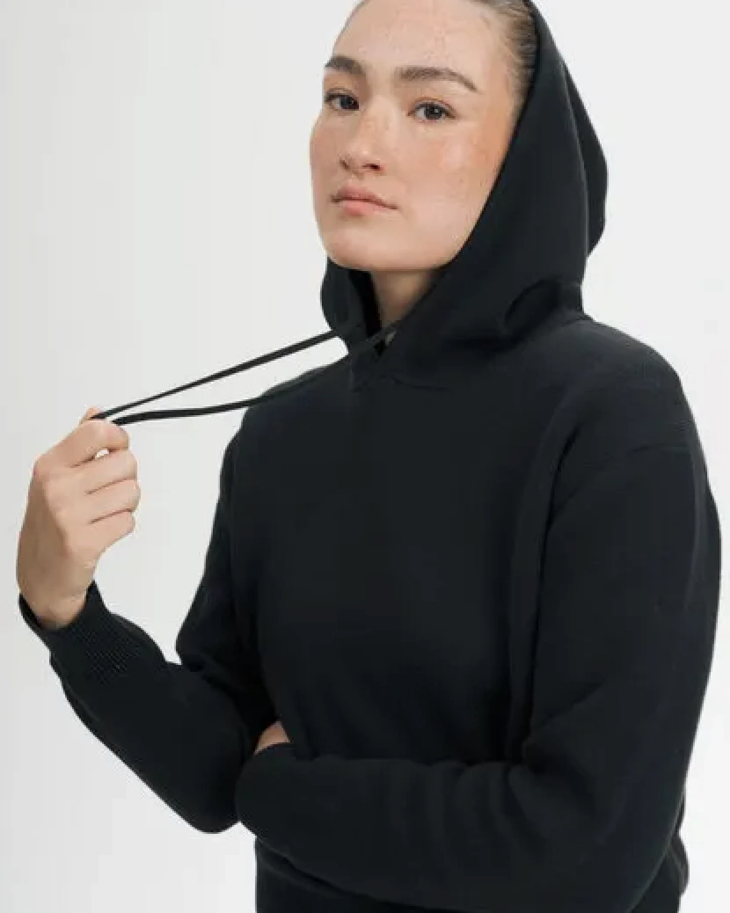 MELA Strick Kapuzenpullover Style JANISHA aus 100% Bio-Baumwolle – Ansicht 4