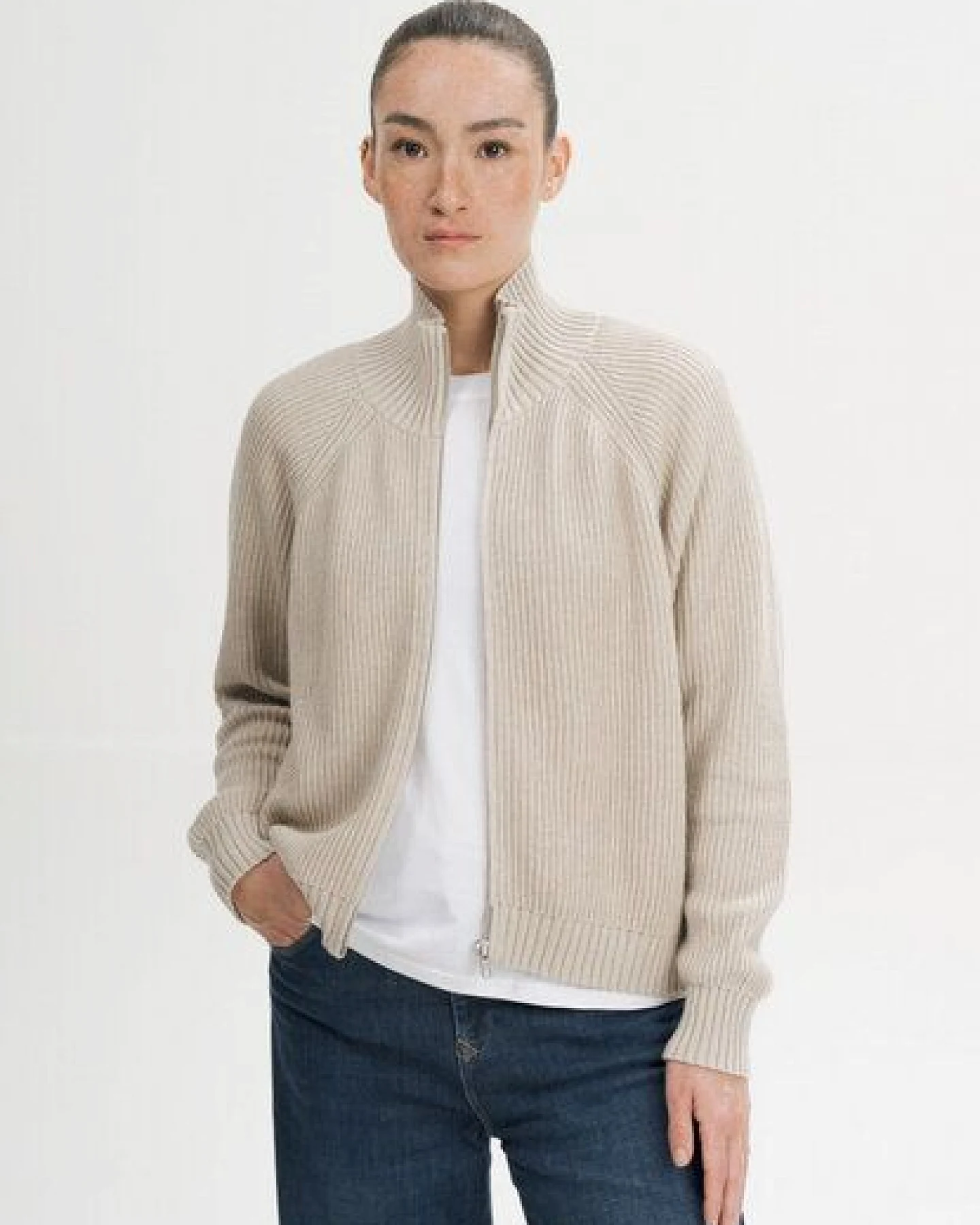 MELA Rippstrick Jacke Style KAMUKA aus 100% Bio-Baumwolle – Ansicht 3