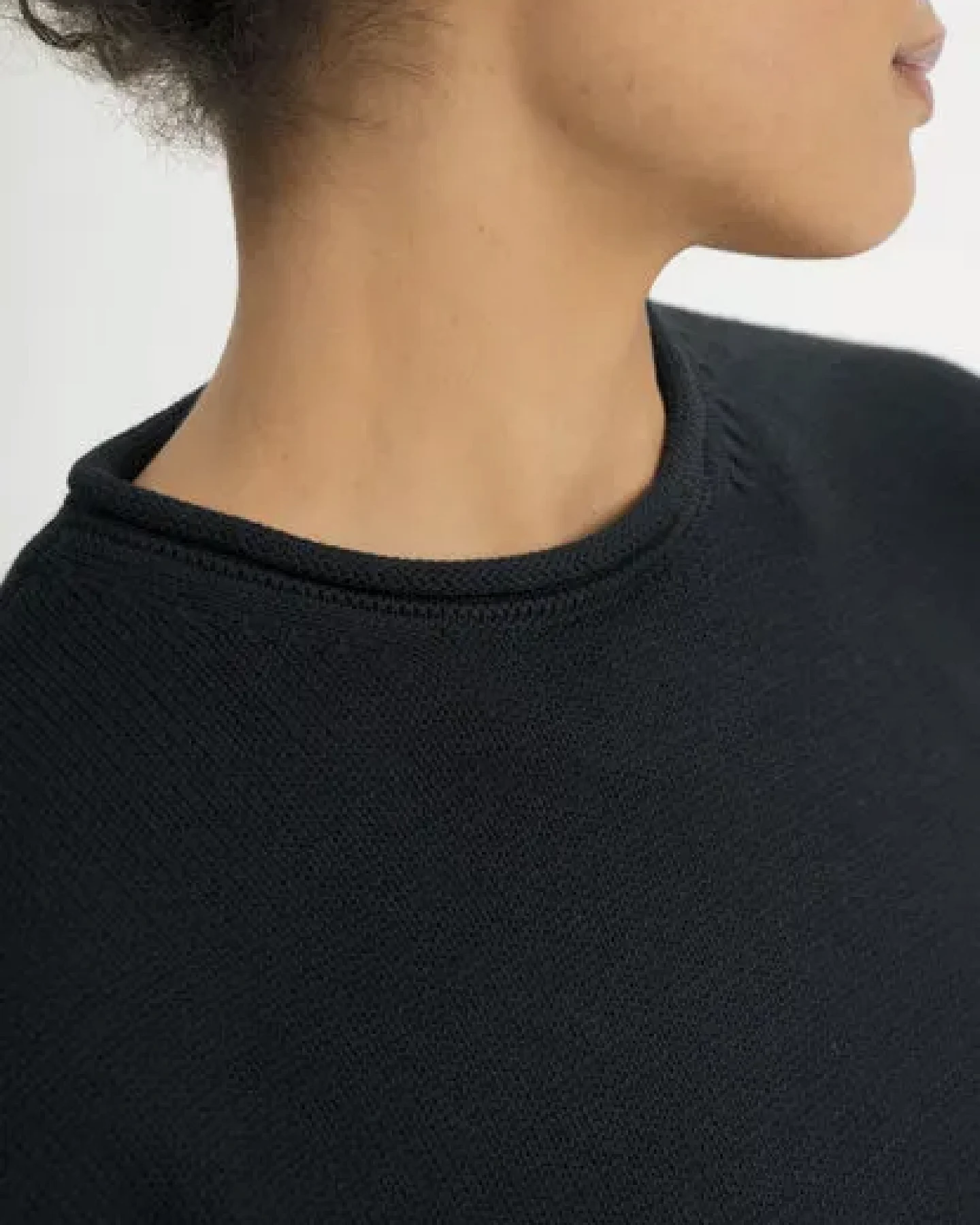 MELA Rollsaum Strickpullover Style GEETHA aus 100% Bio-Baumwolle – Ansicht 4