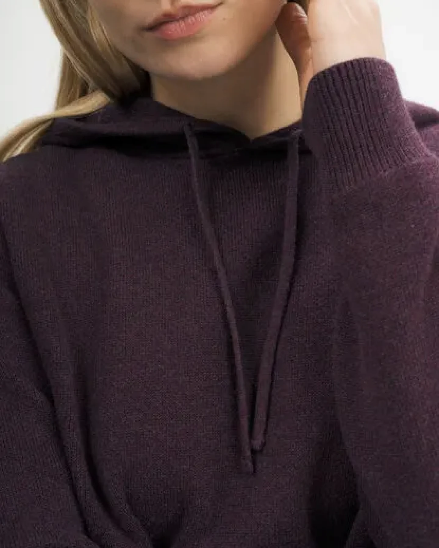 MELA Strick Kapuzenpullover Style JANISHA aus 100% Bio-Baumwolle – Ansicht 4