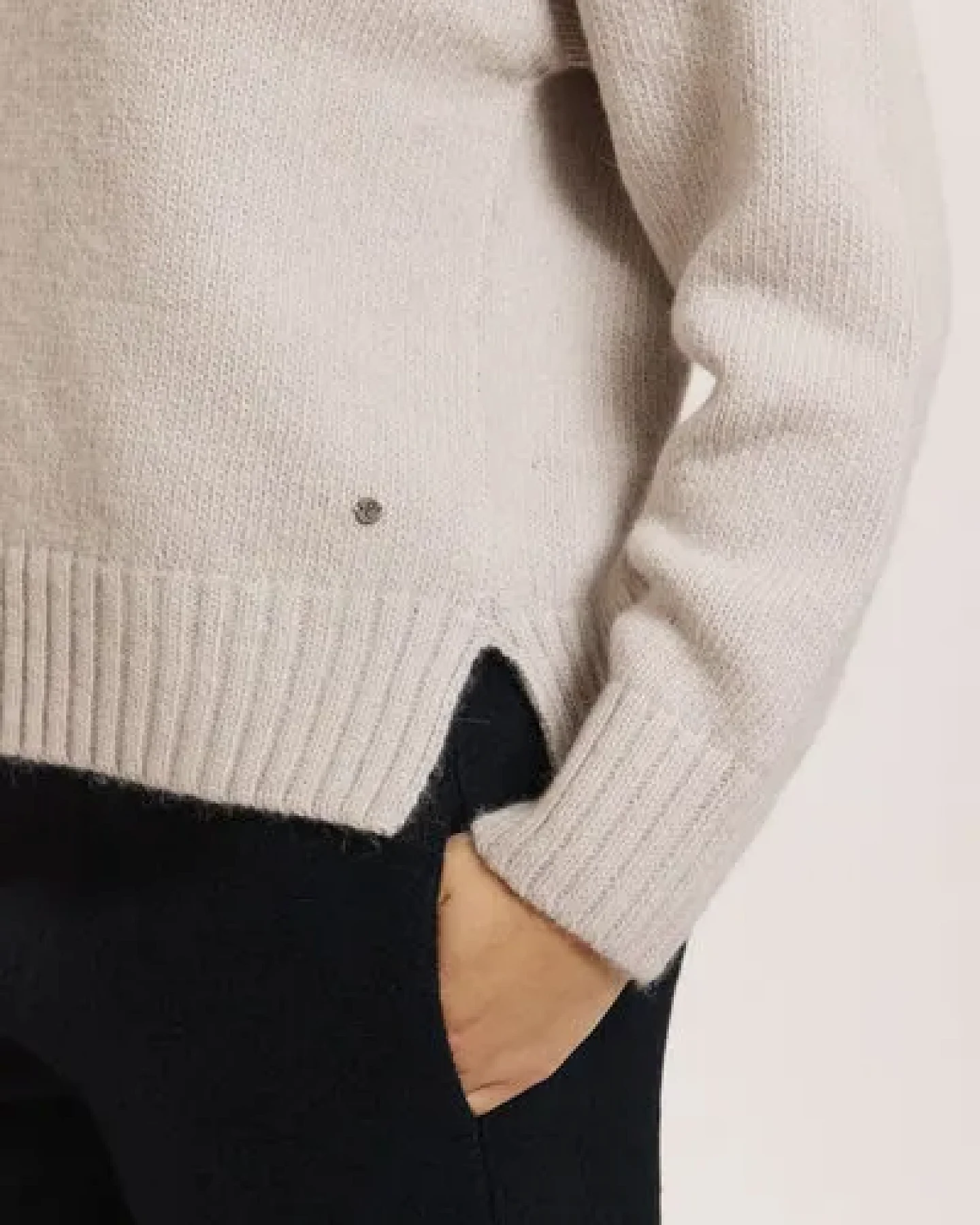 TRANQUILLO Sweater Adelee aus Alpaka & GOTS-Bio-Baumwolle – Ansicht 4
