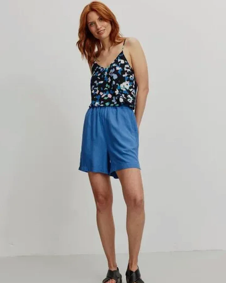 Damen Shorts aus Leinen und LENZING ECOVERO Viskose Mix - FIR - recolution