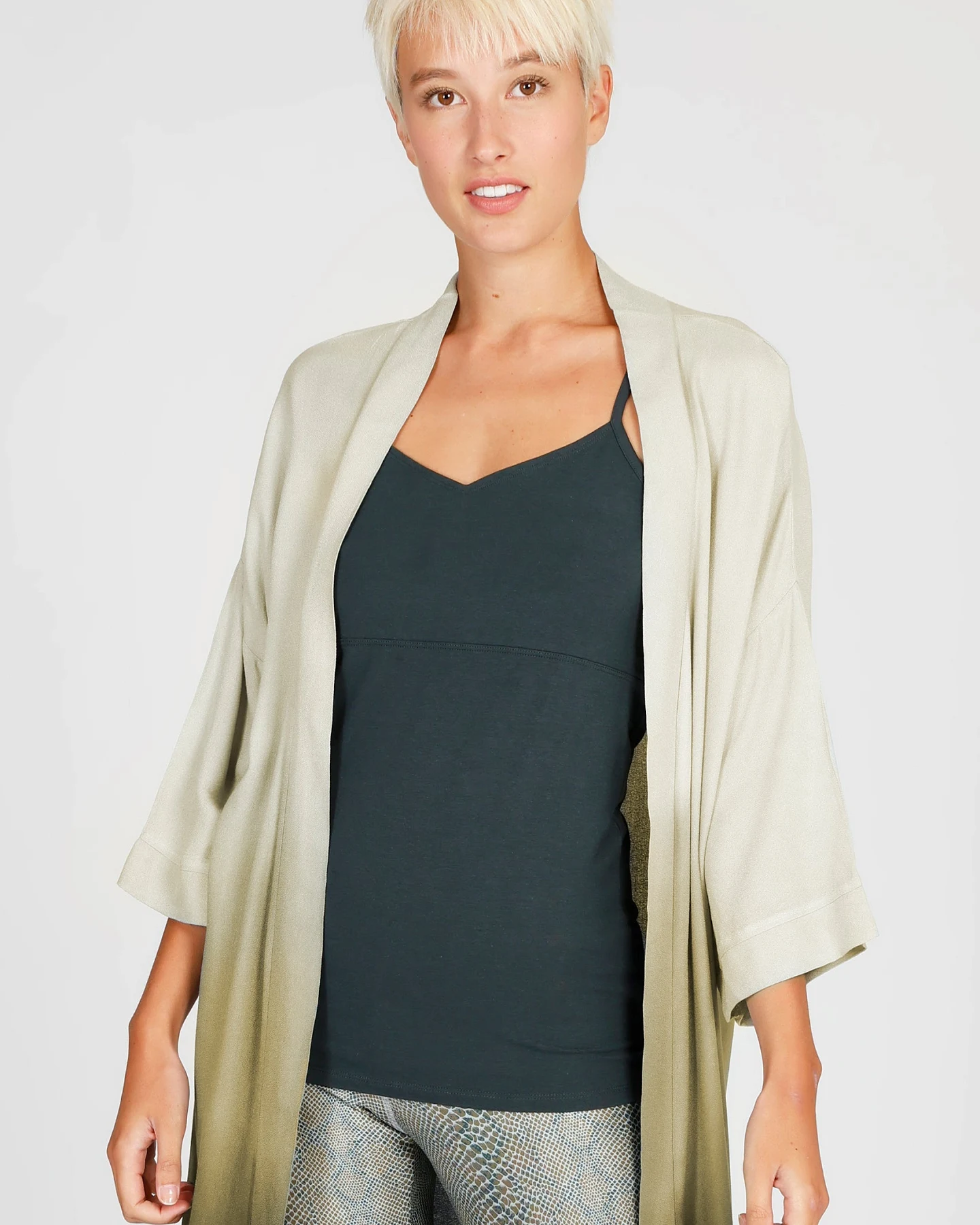Kismet Kismet Kimono - Green Shades ONESIZE – Ansicht 3