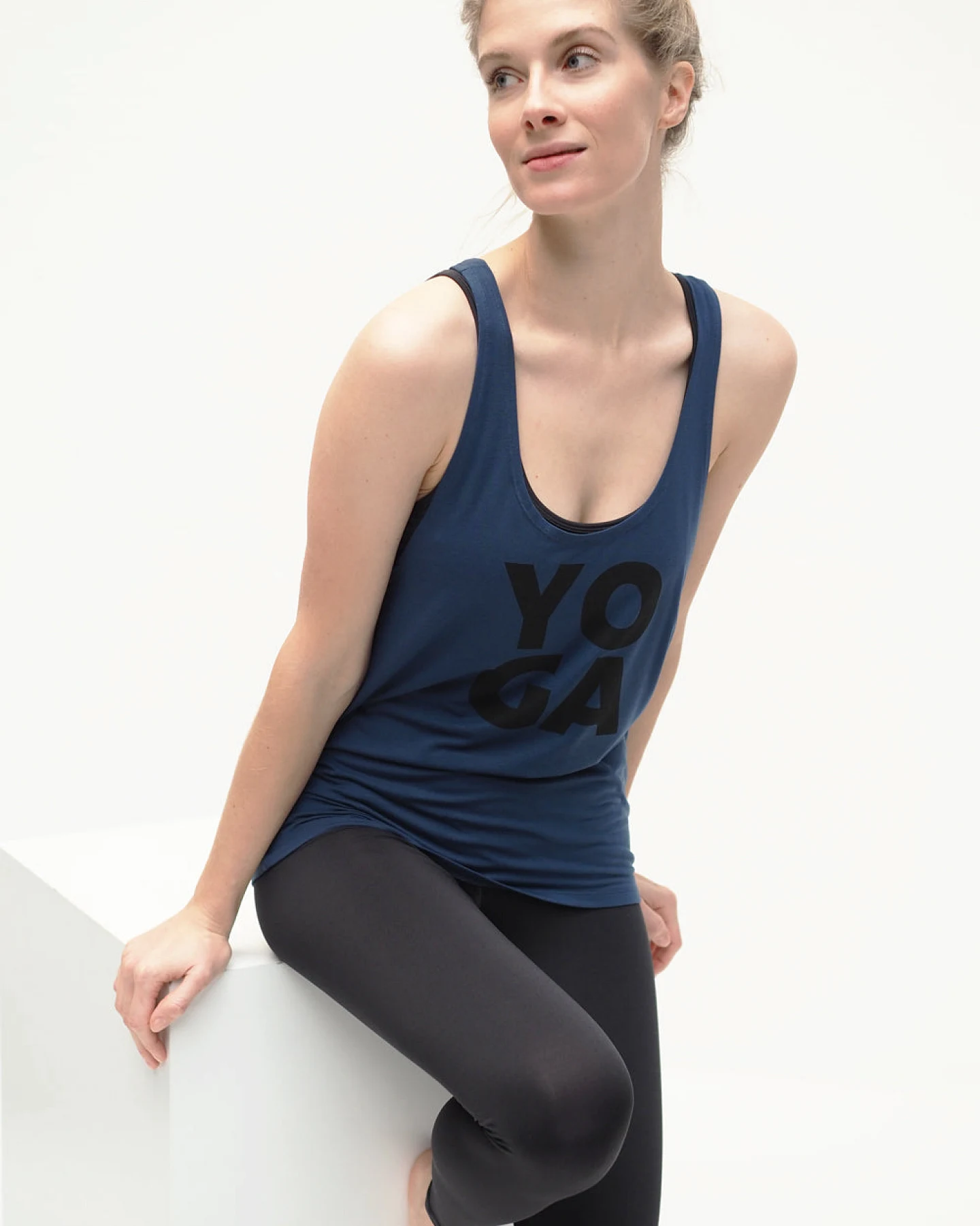 Kismet Yoga Tank Aja - Blue M – Ansicht 4
