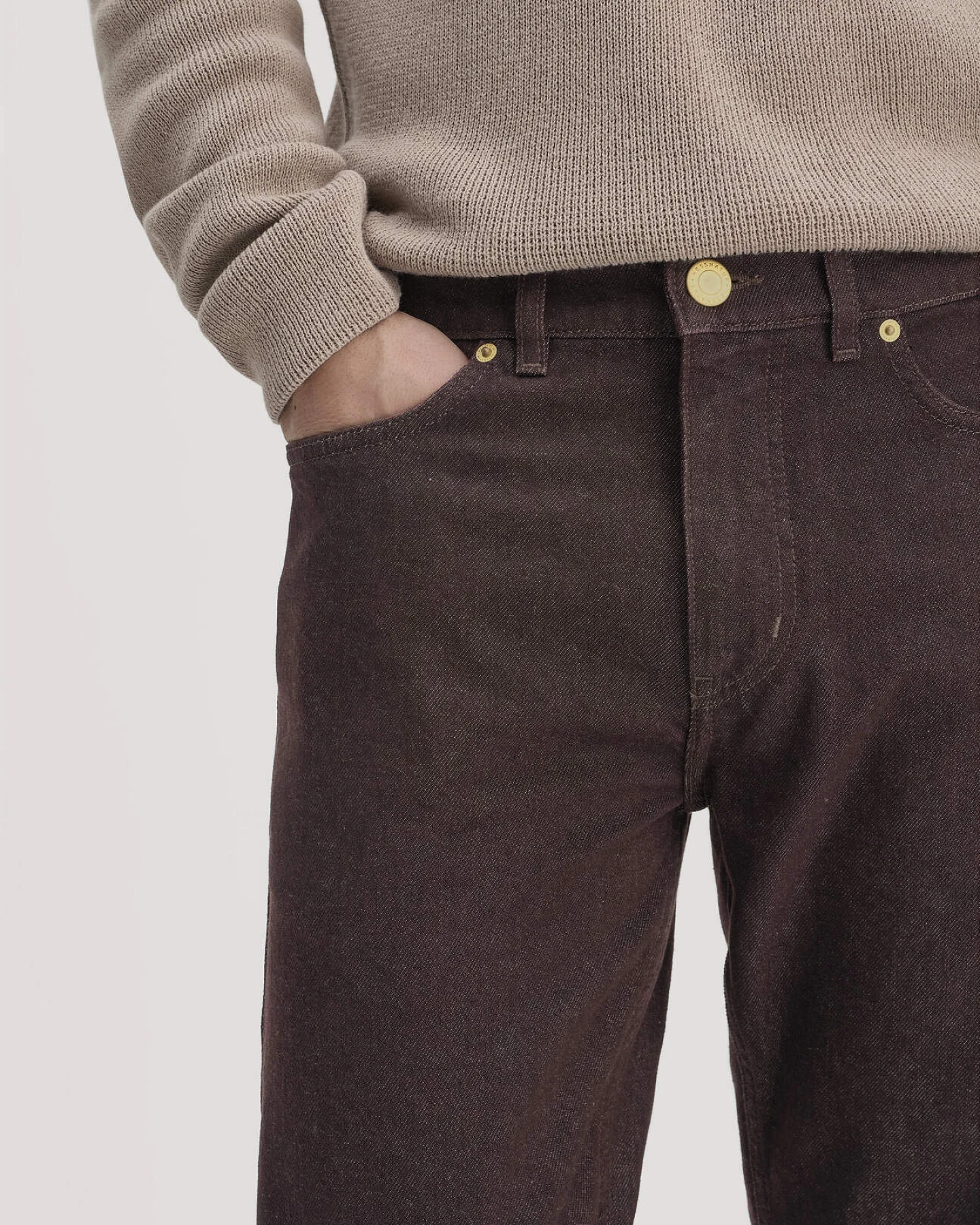 hessnatur Herren Jeans BEN Regular Straight aus Bio-Denim - braun - Größe 31/32 – Ansicht 3