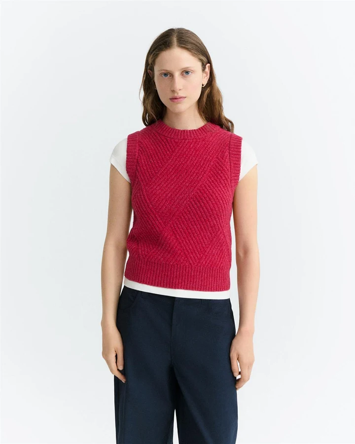 Rippstrick Pullunder Modell: Kaia