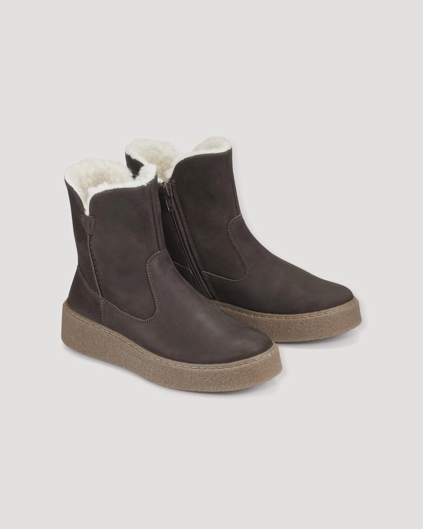 hessnatur Damen Winter-Boot aus Rindsnubukleder - braun - Größe 41 – Ansicht 2
