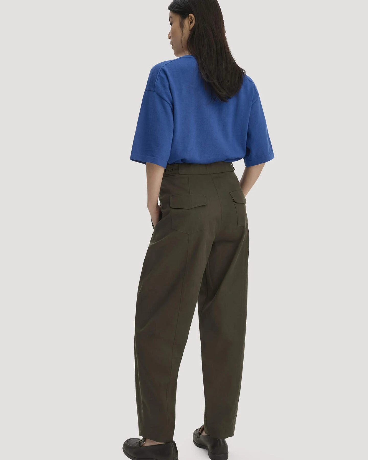 hessnatur Damen Barrel-Leg Hose Relaxed aus TENCEL™ Lyocell mit Bio-Baumwolle - grün - Größe 42 – Ansicht 2