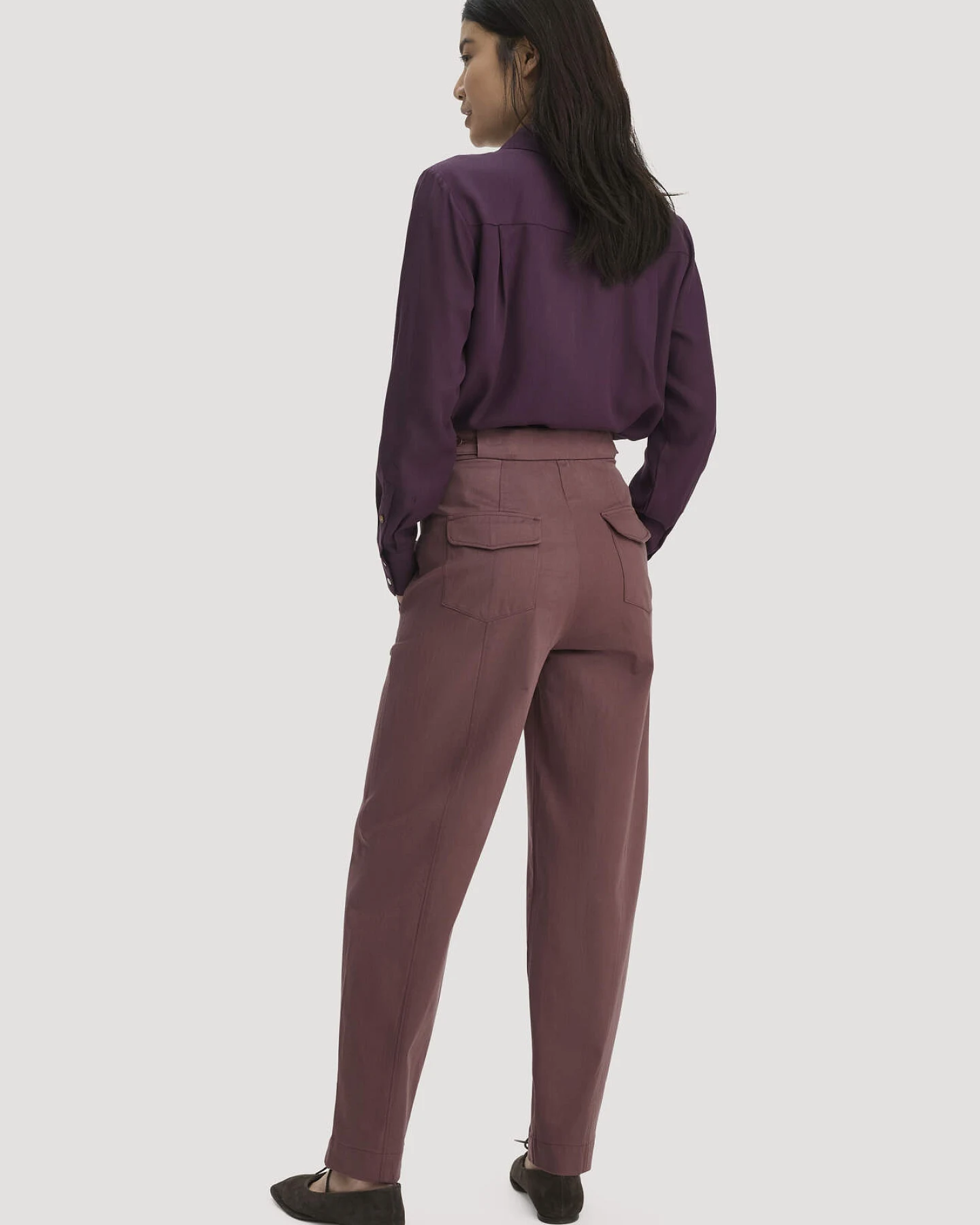 hessnatur Damen Barrel-Leg Hose Relaxed aus TENCEL™ Lyocell mit Bio-Baumwolle - rot - Größe 44 – Ansicht 2