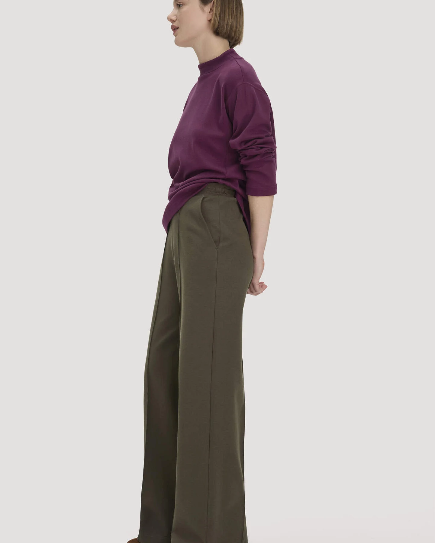 hessnatur Damen Hose Wide Leg Relaxed aus Bio-Baumwolle - grün - Größe 42 – Ansicht 4