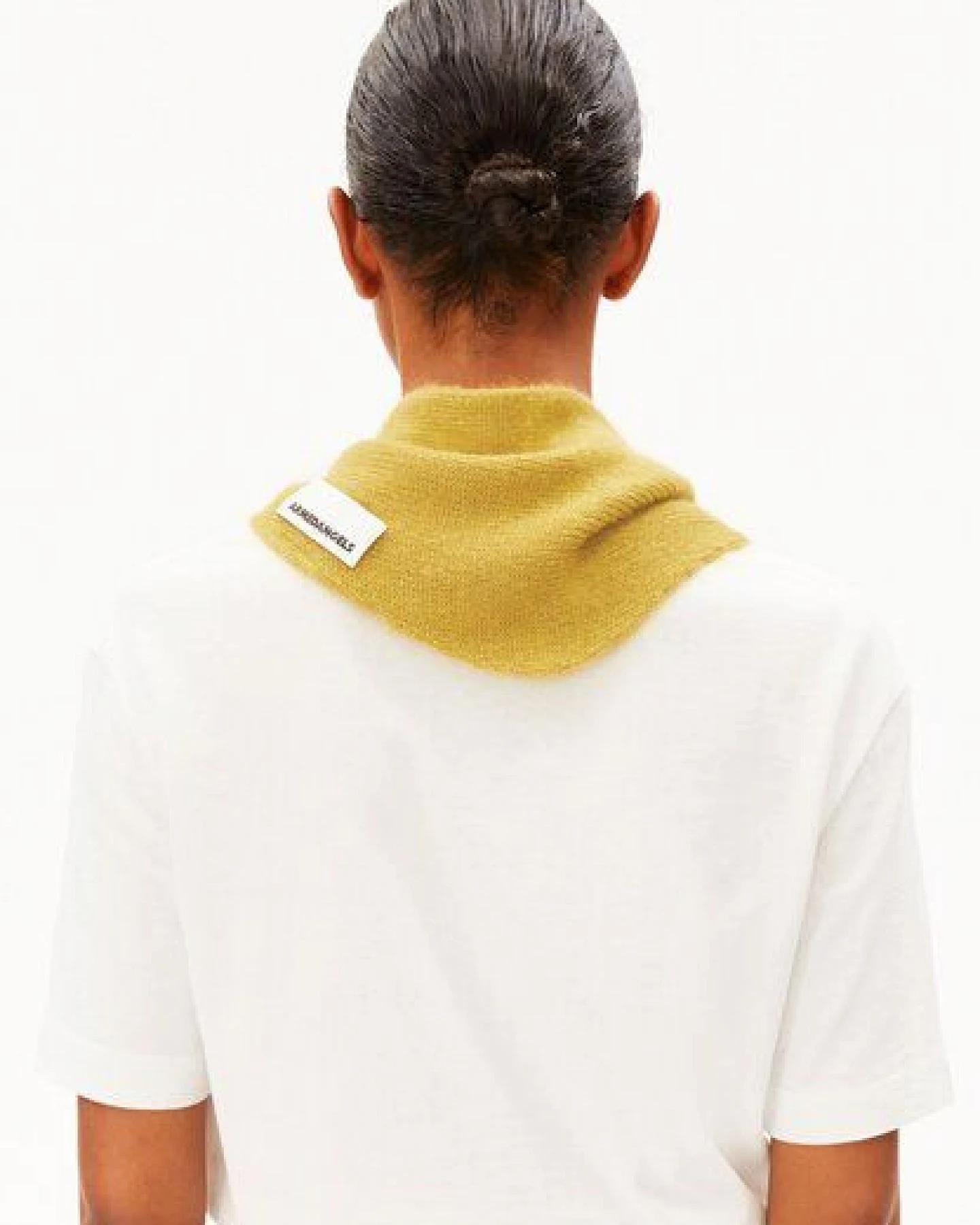 ARMEDANGELS SMALL MOHAIR BLEND Unisex Schal aus Mohair-Mix – Ansicht 3