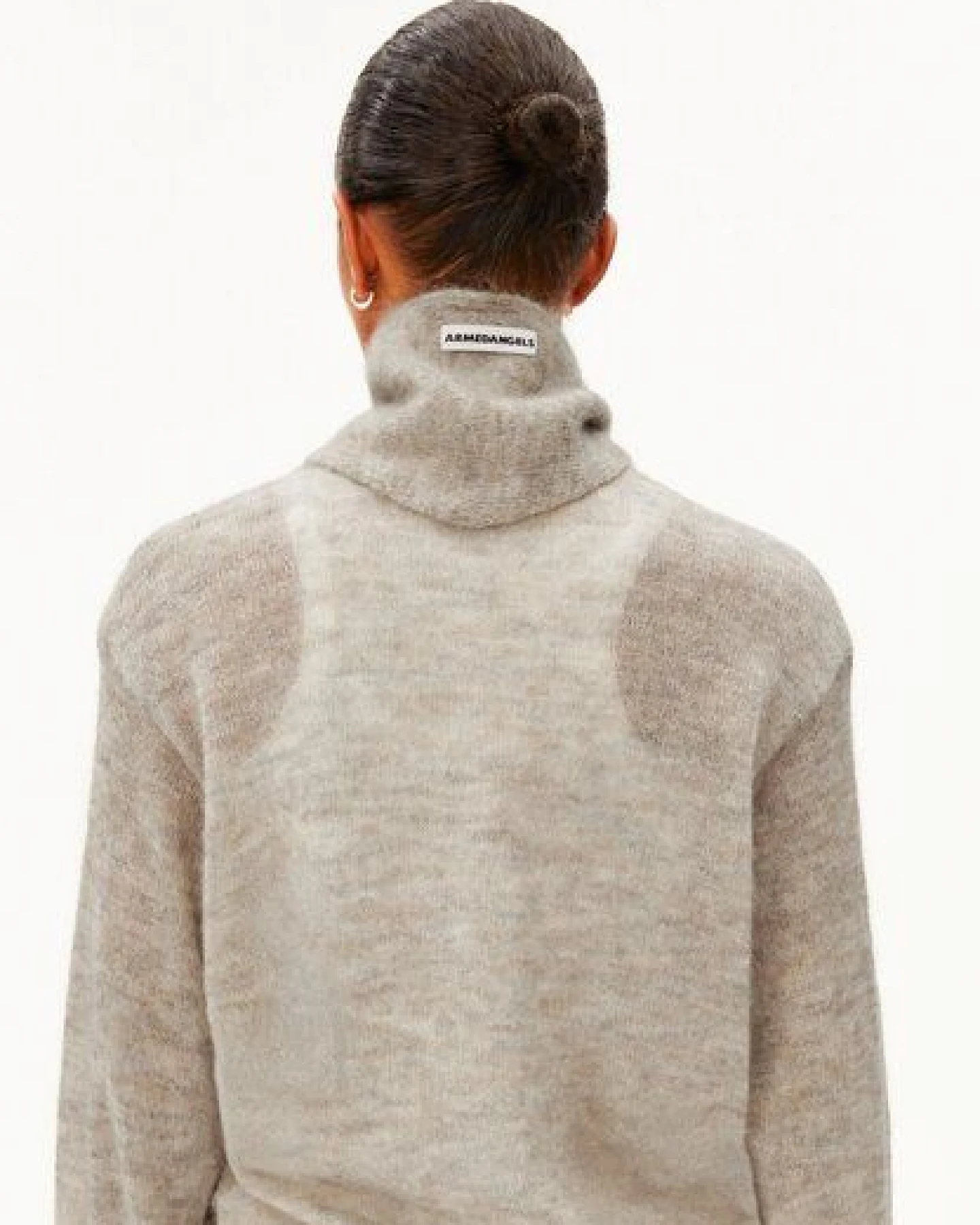 ARMEDANGELS SMALL MOHAIR BLEND Unisex Schal aus Mohair-Mix – Ansicht 3
