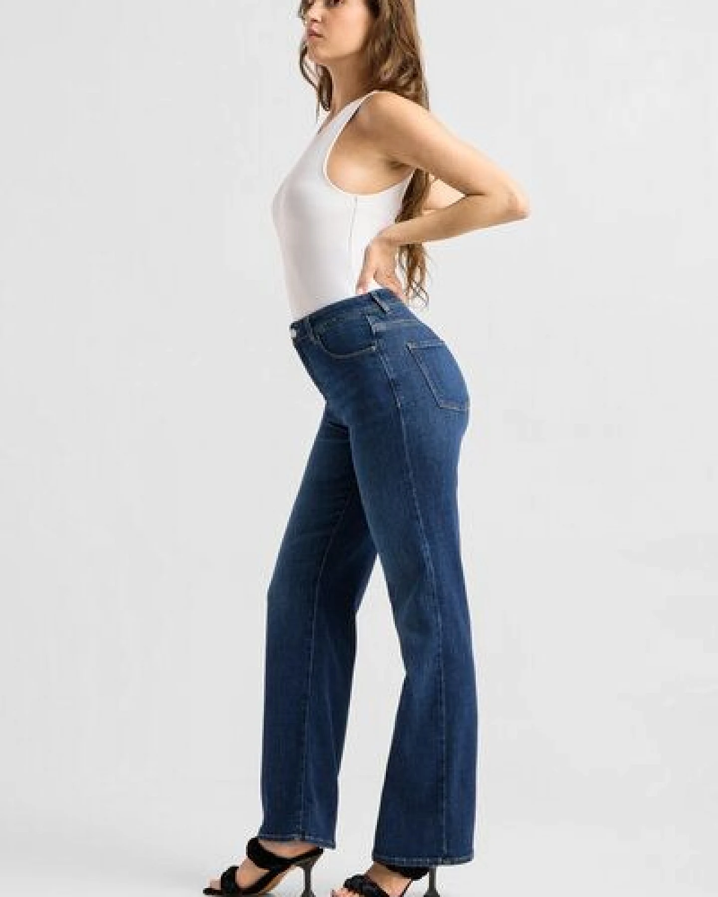 Damen Jeans DEW High Waist Flared DAWN Bio-Baumwolle – Ansicht 3