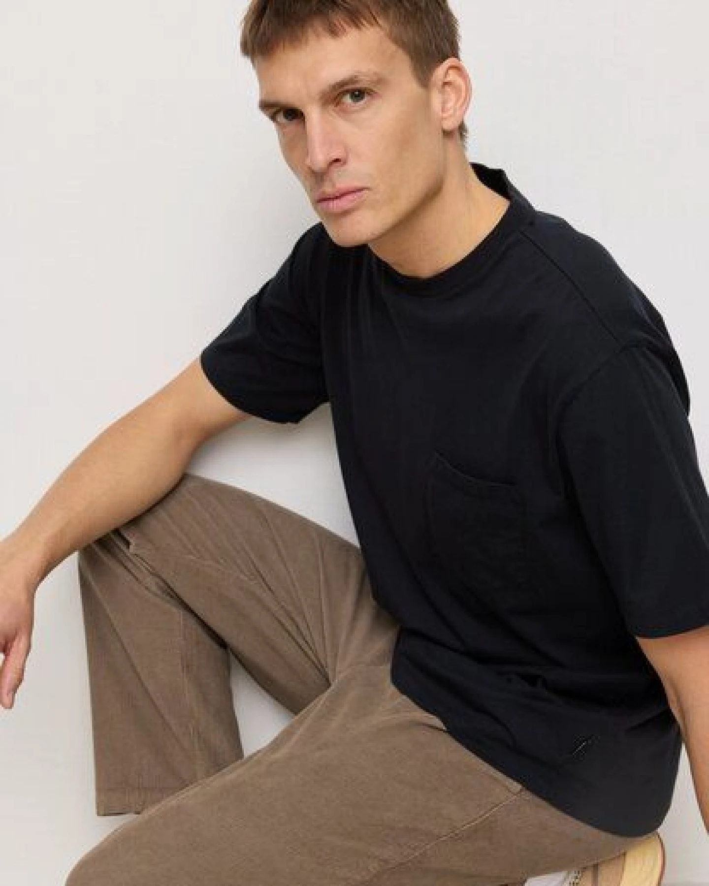 Herren T-Shirt aus Baumwolle - APOSERIS POCKET - recolution – Ansicht 3