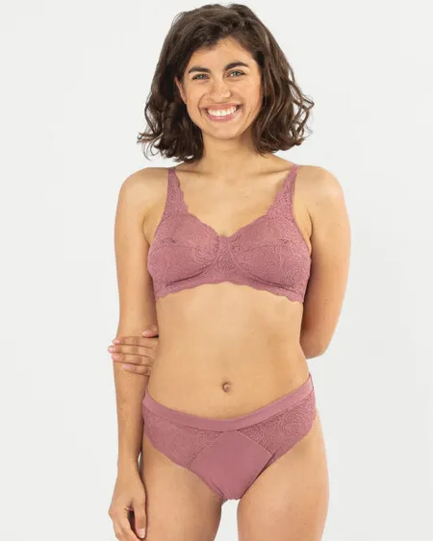 erlich textil Paula bügelloser BH mit Spitze aus Polyamid, made in Europe – Ansicht 2