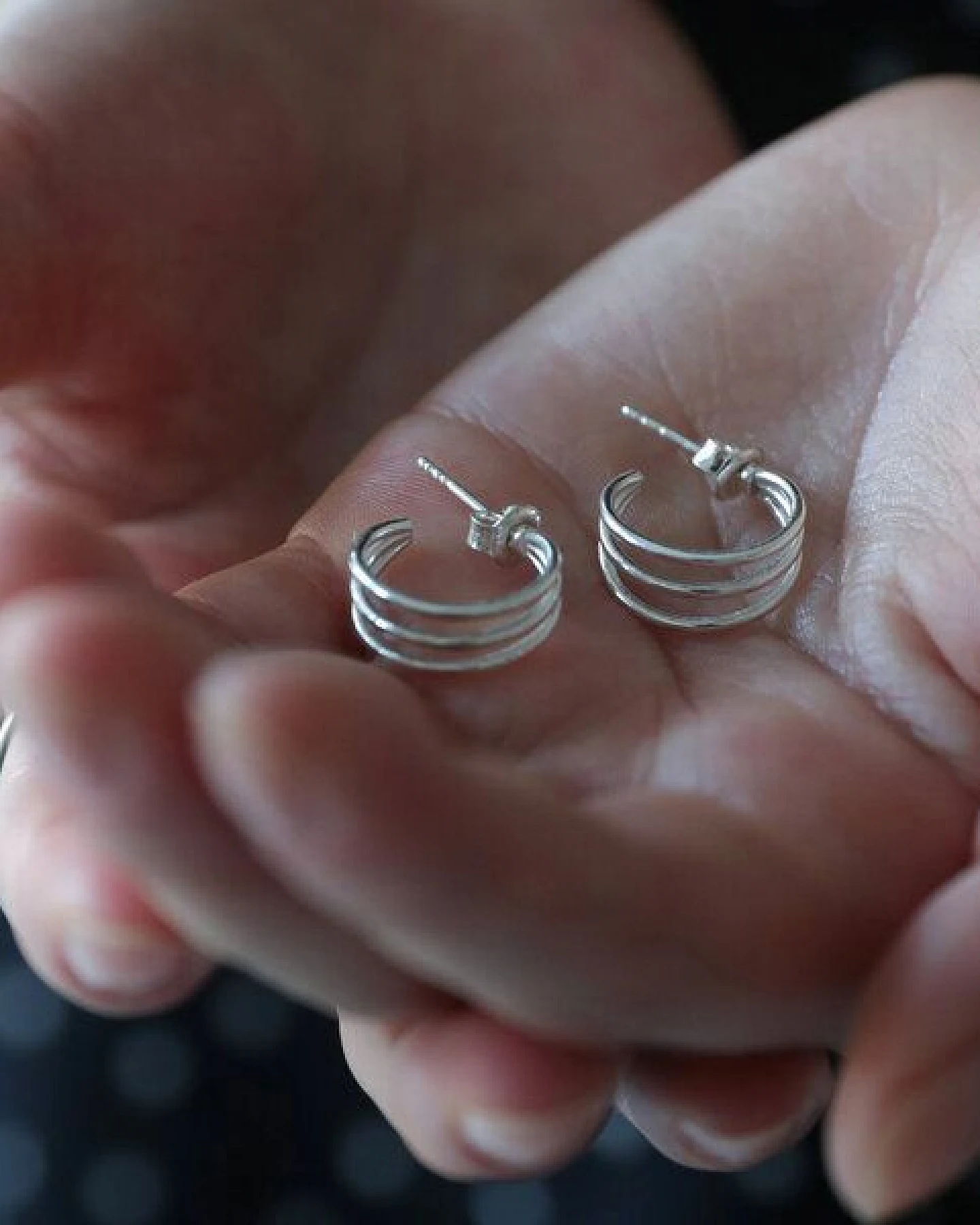 BELLYBIRD Jewellery CREOLEN - TRIO, Design aus 3 Ringen, glänzende Oberfläche, 925 Silber – Ansicht 2