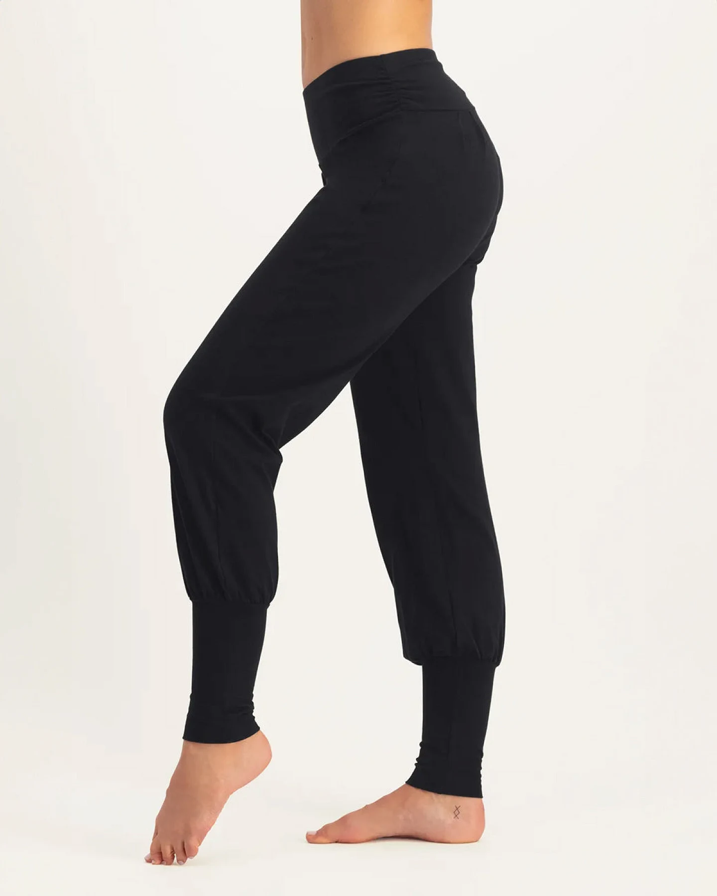 Urban Goddess Yogahose Dakini - Onyx Black S – Ansicht 3