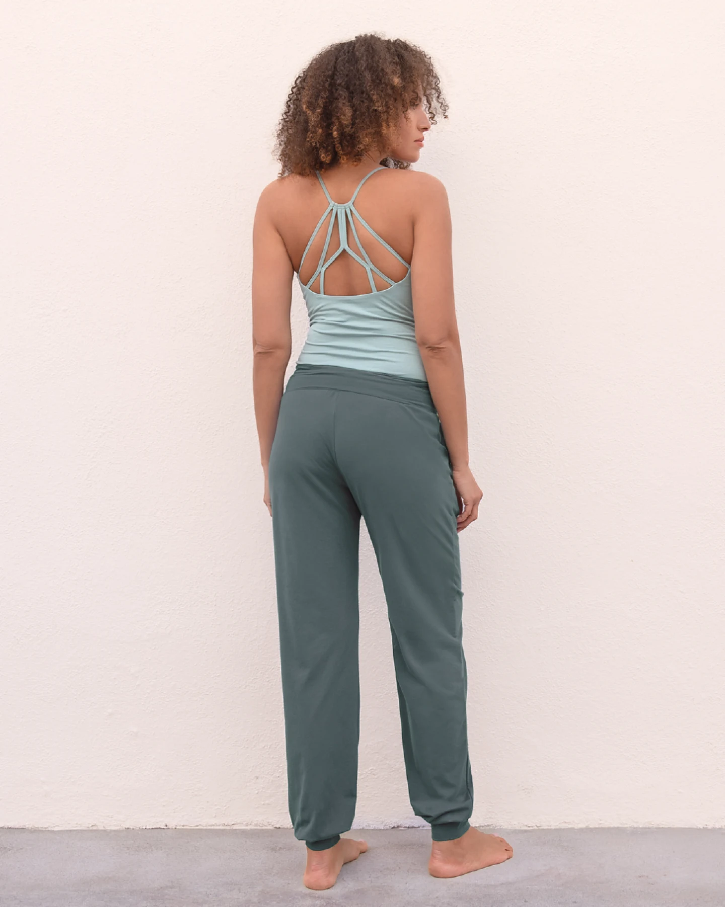 Jaya Organics Yogahose Joelle - Forest L – Ansicht 2