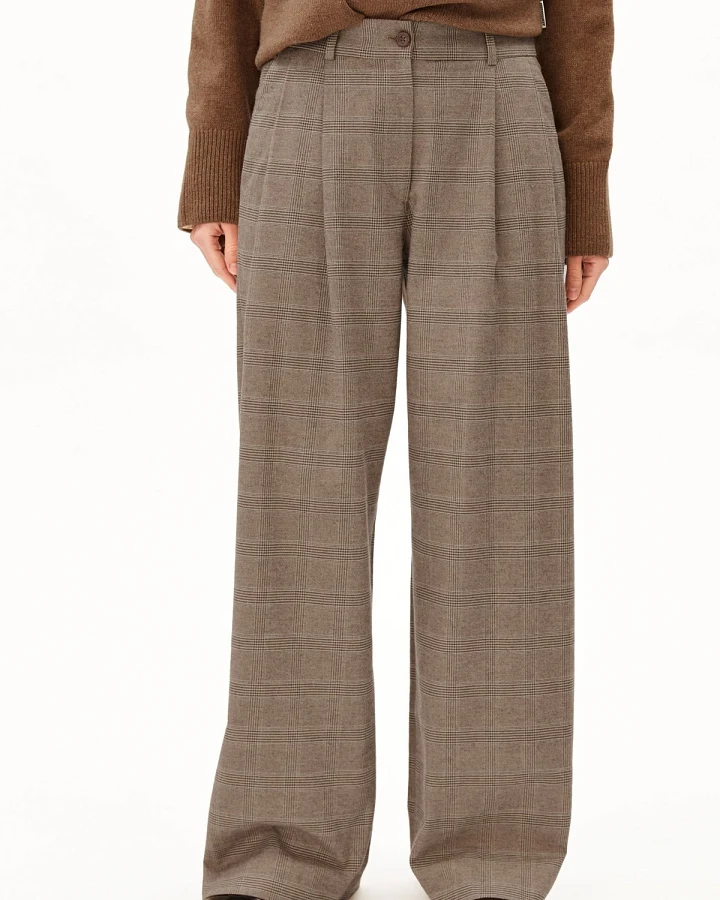 Hose Check Wide Pleated Beige